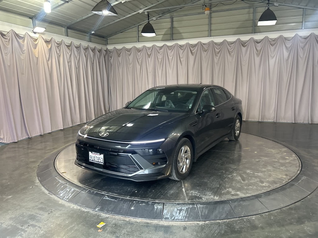 Certified 2025 Hyundai Sonata SE Sedan