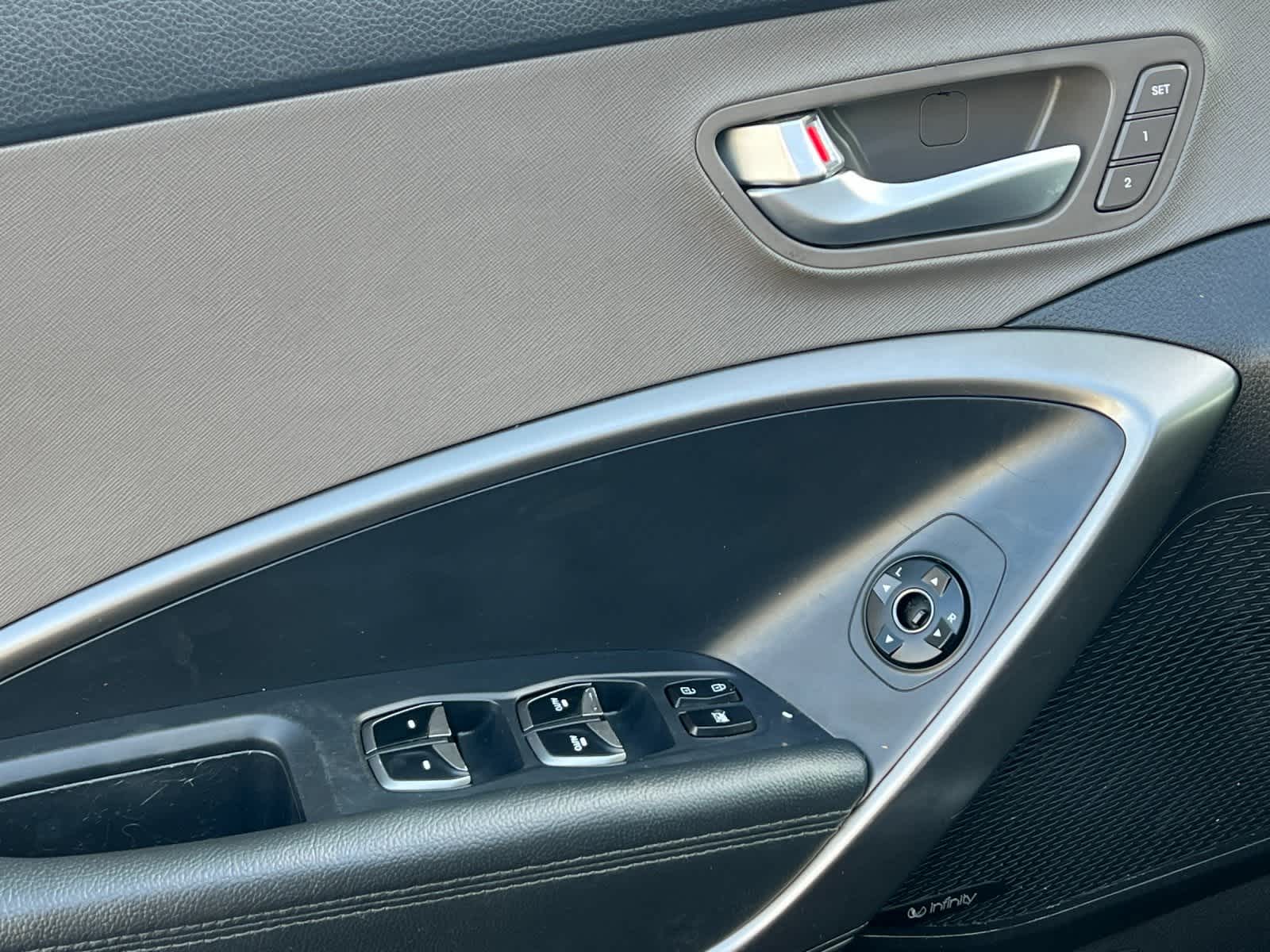 Thumbnail: 2019 Hyundai Santa Fe - 13