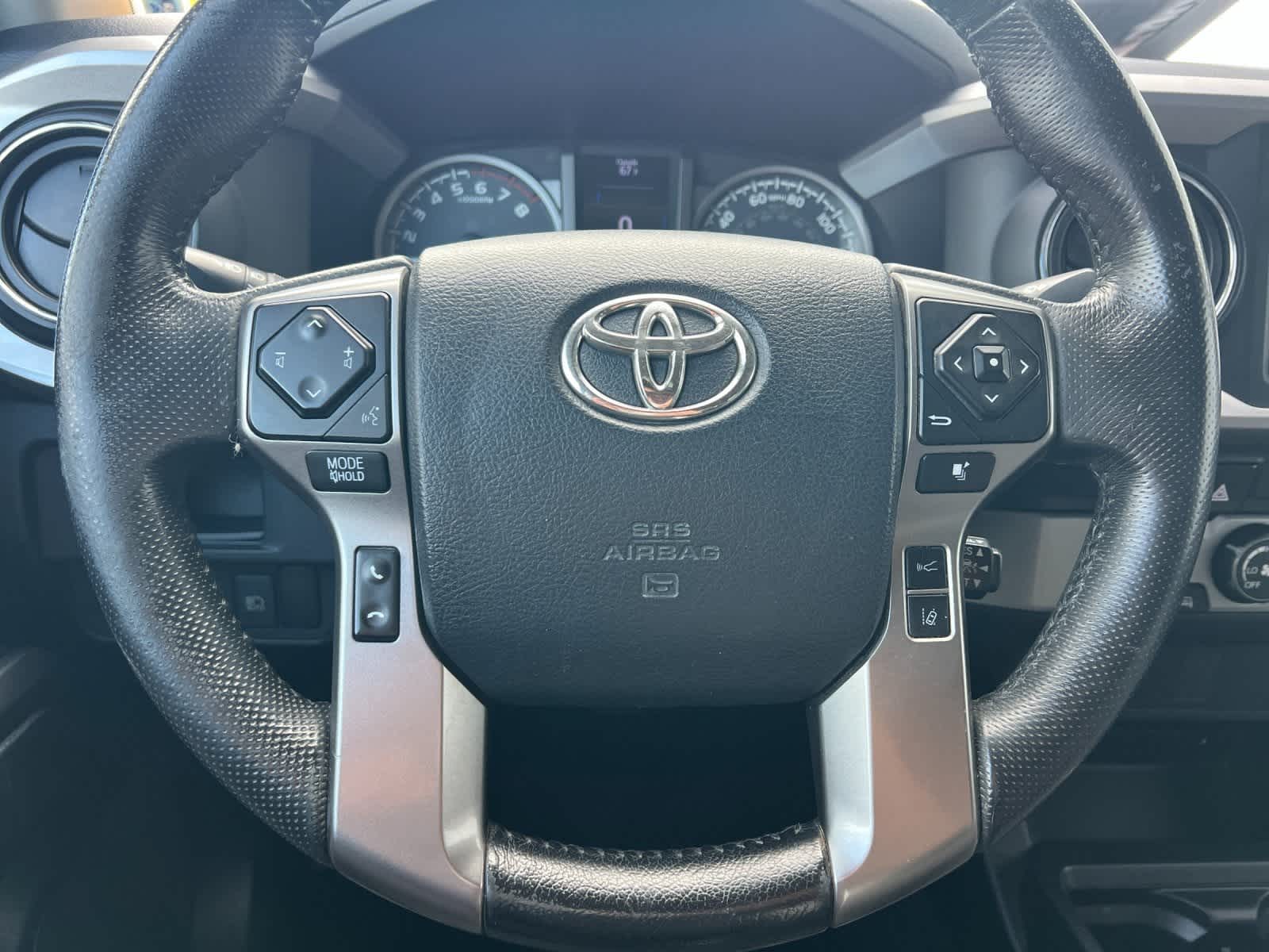 Thumbnail: 2019 Toyota Tacoma - 23