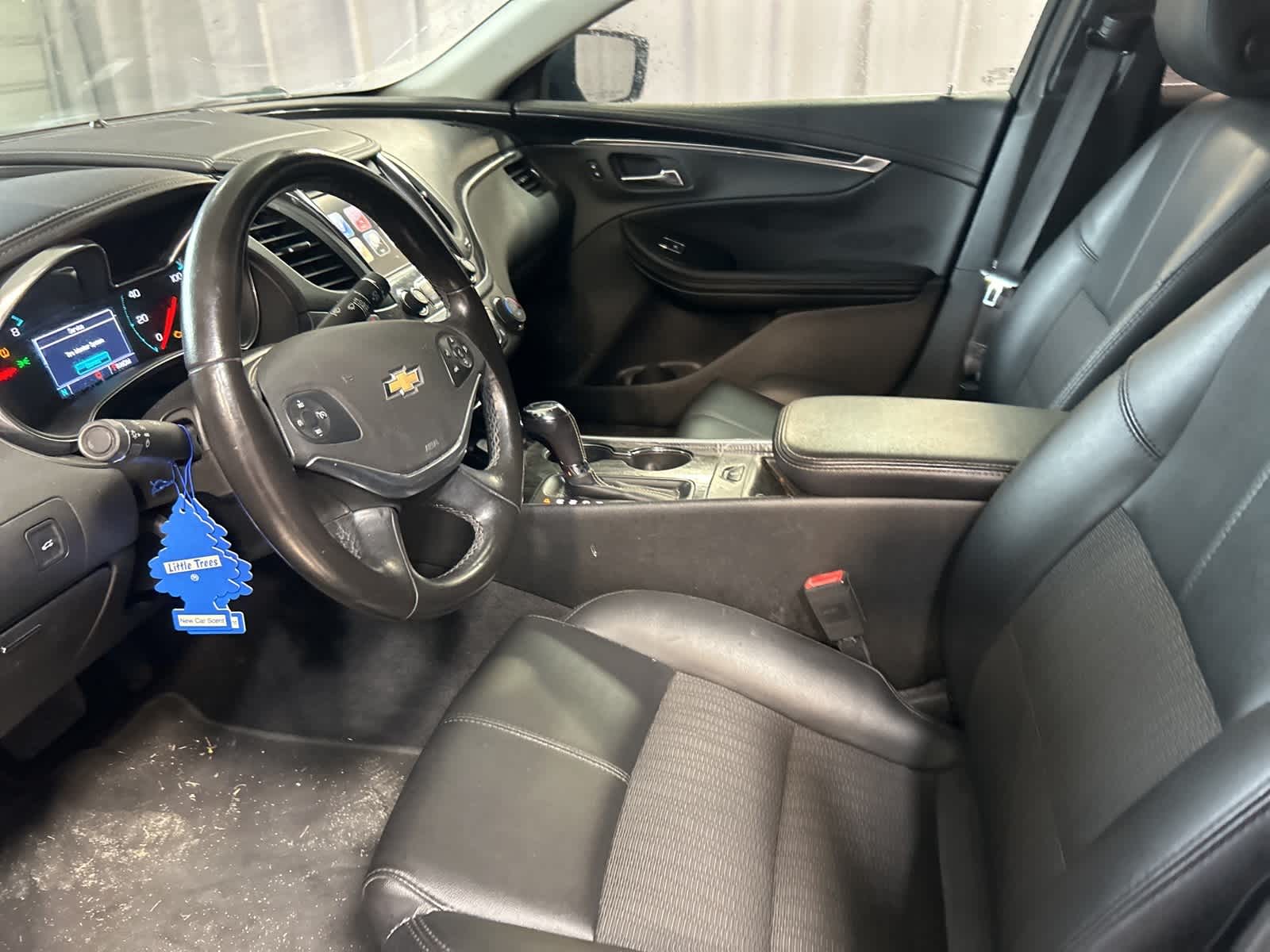 Thumbnail: 2019 Chevrolet Impala - 24