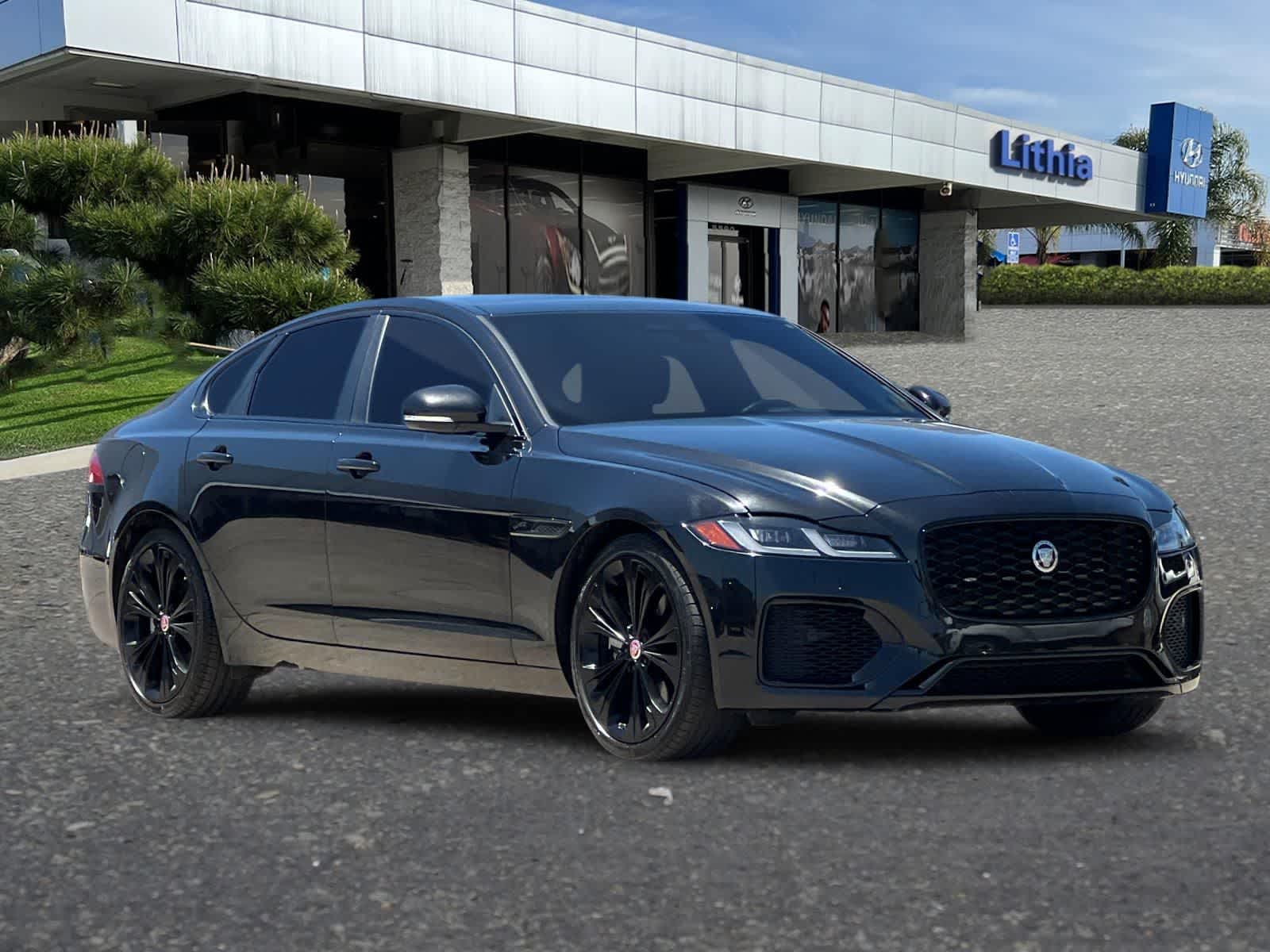 Thumbnail: 2023 Jaguar XF - 10
