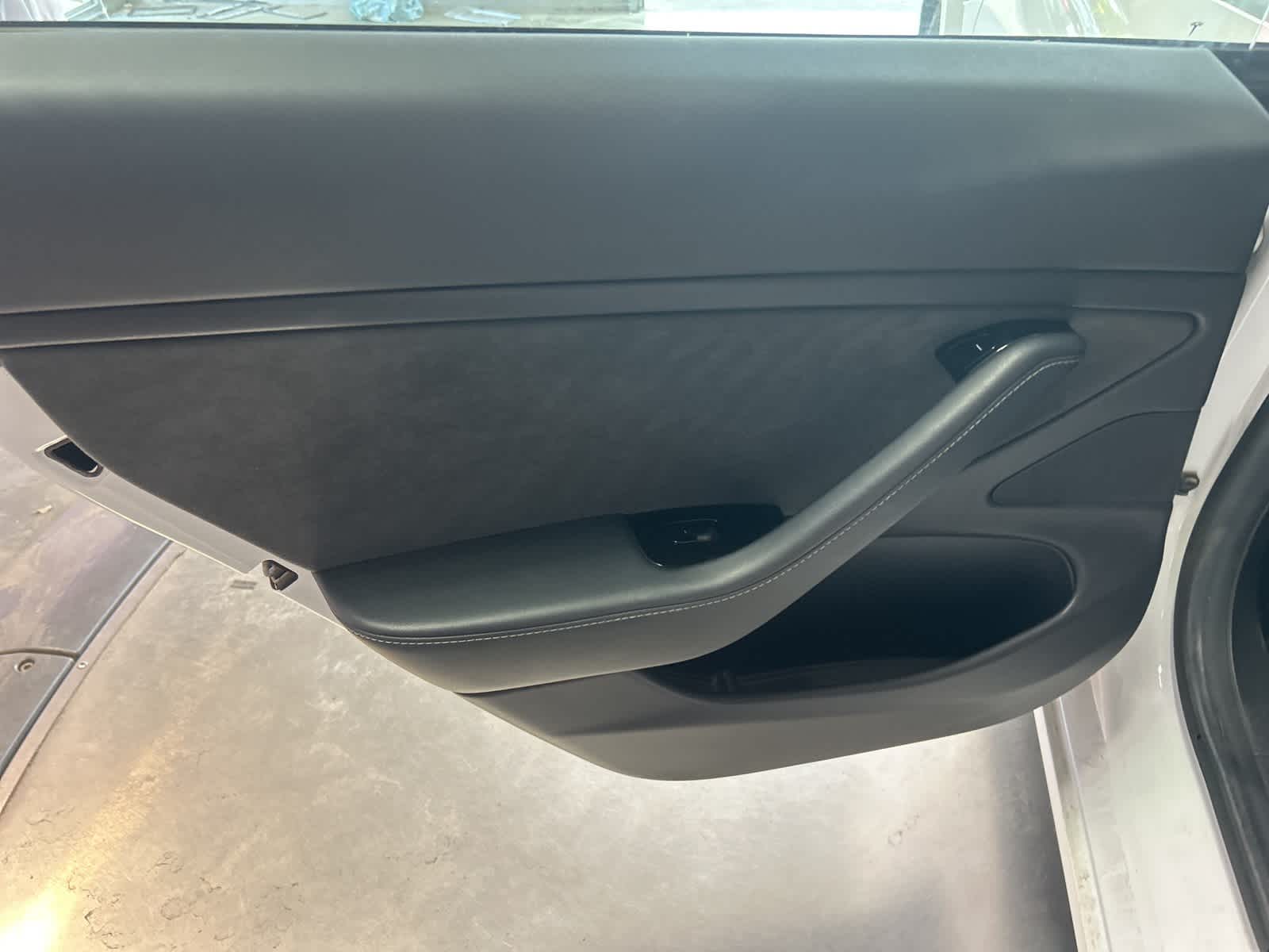 Thumbnail: 2019 Tesla Model 3 - 17