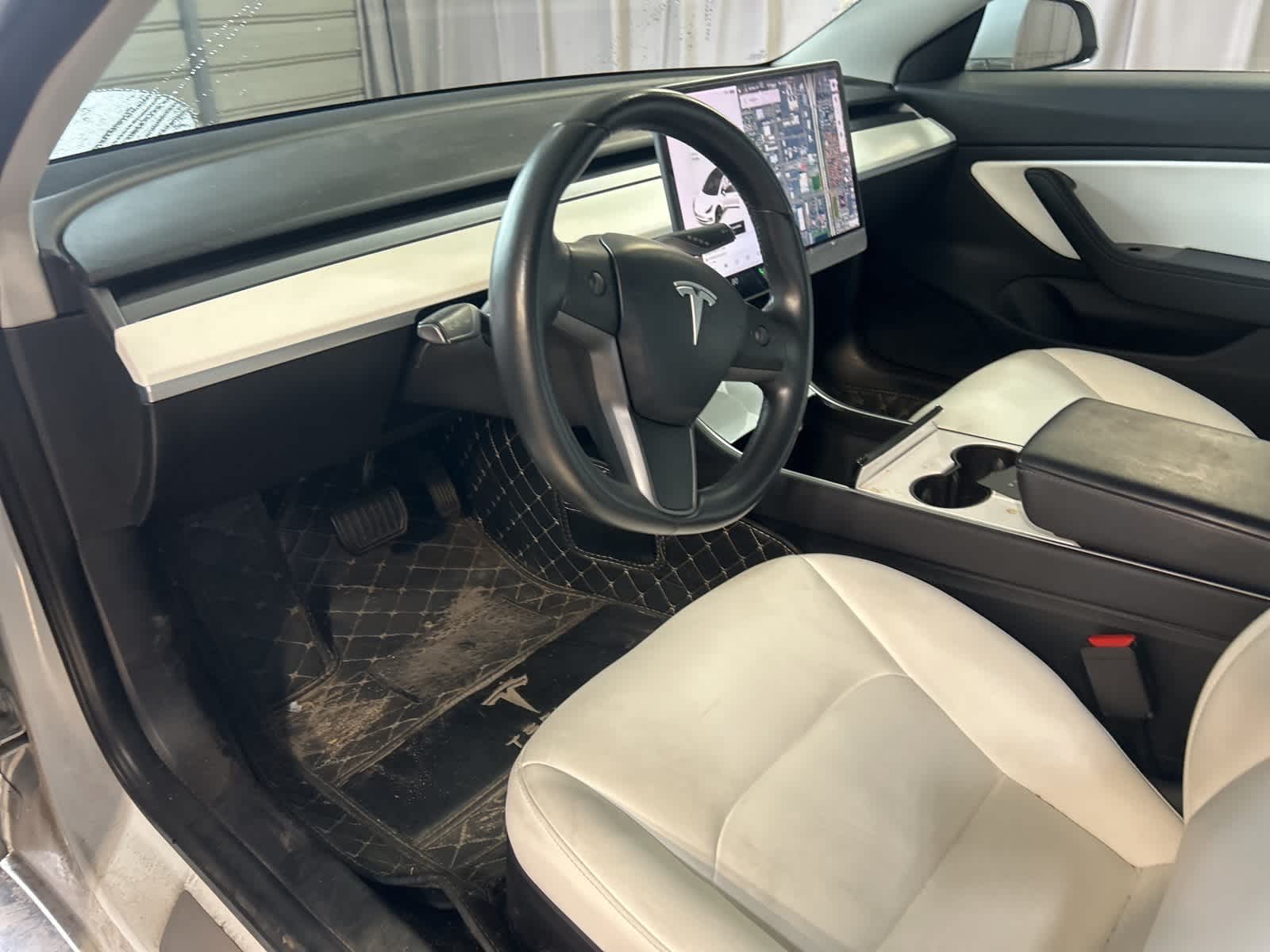 Thumbnail: 2018 Tesla Model 3 - 23