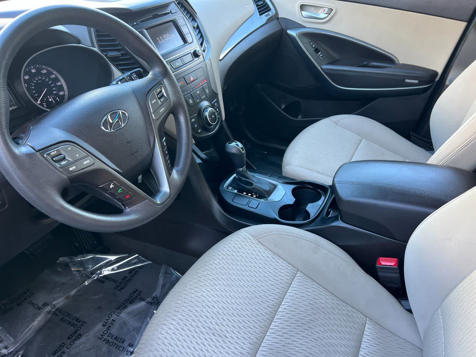 Thumbnail: 2017 Hyundai Santa Fe - 12