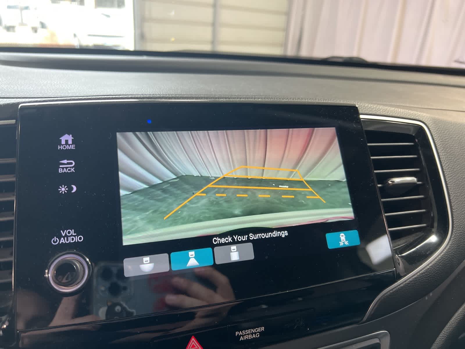 Thumbnail: 2021 Honda Pilot - 25