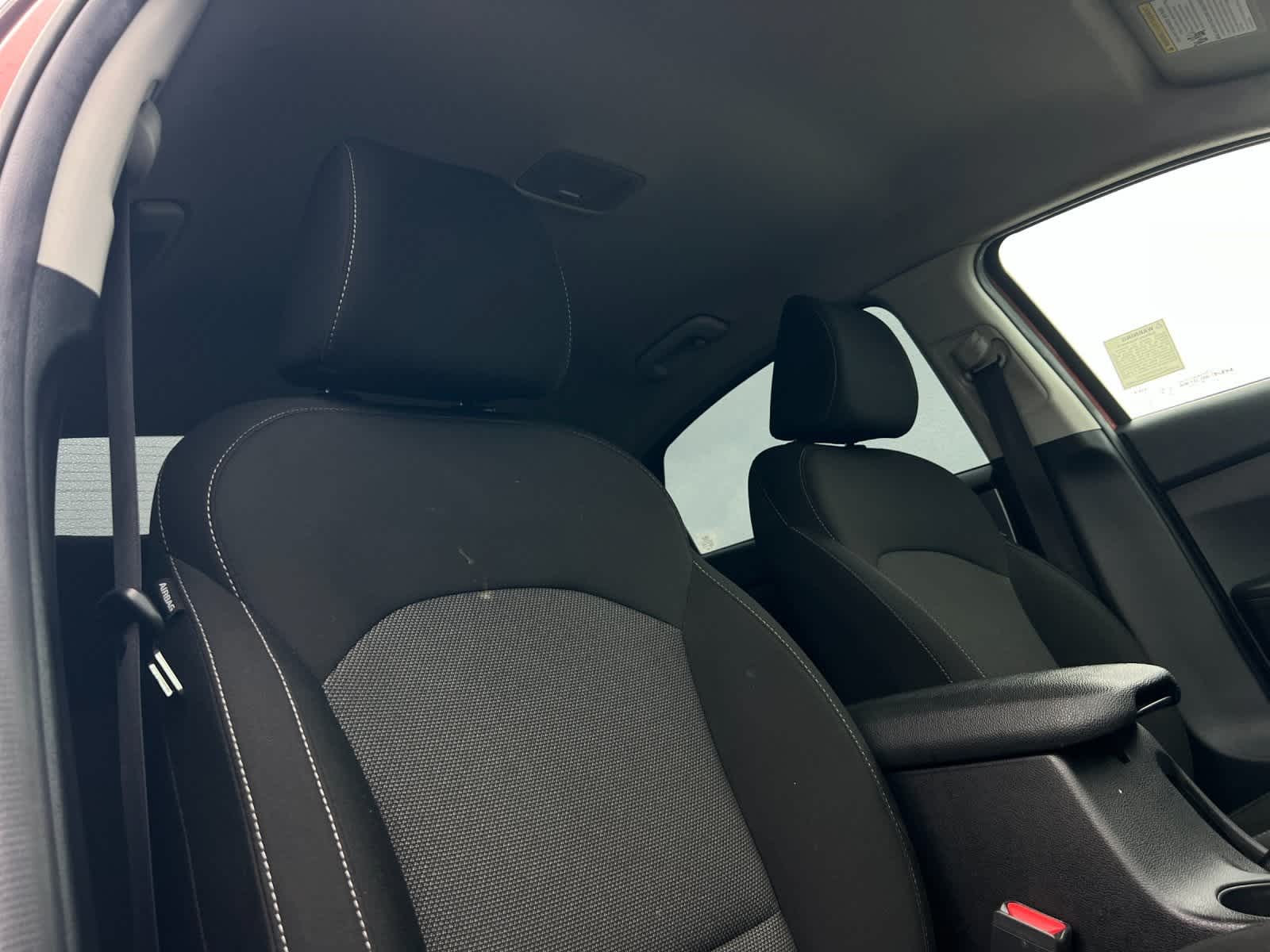 Thumbnail: 2022 Kia Forte - 17