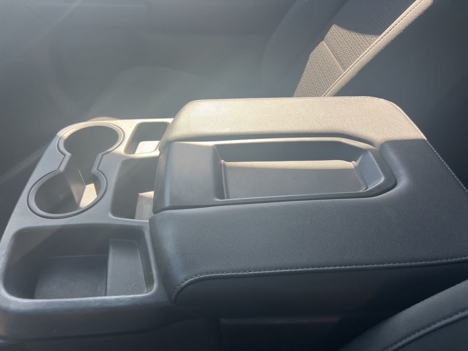 Thumbnail: 2021 GMC Sierra 2500 - 25