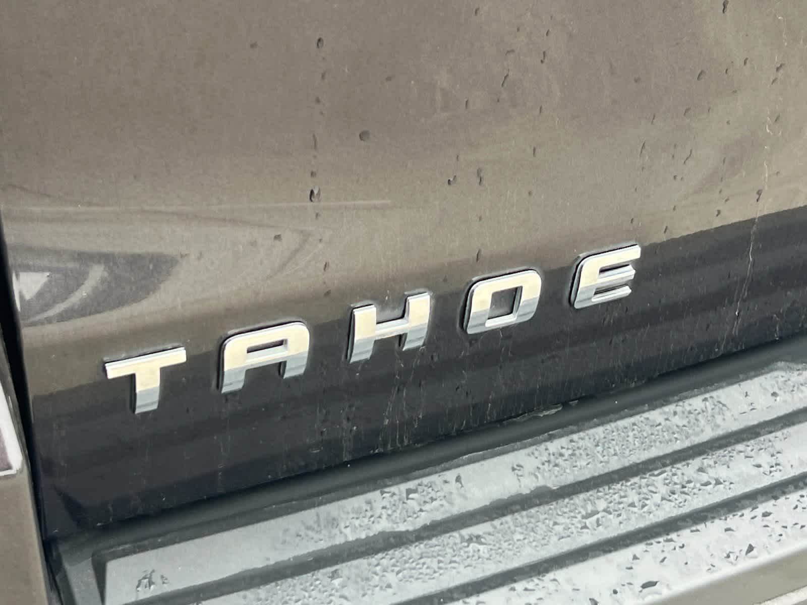 Thumbnail: 2017 Chevrolet Tahoe - 27