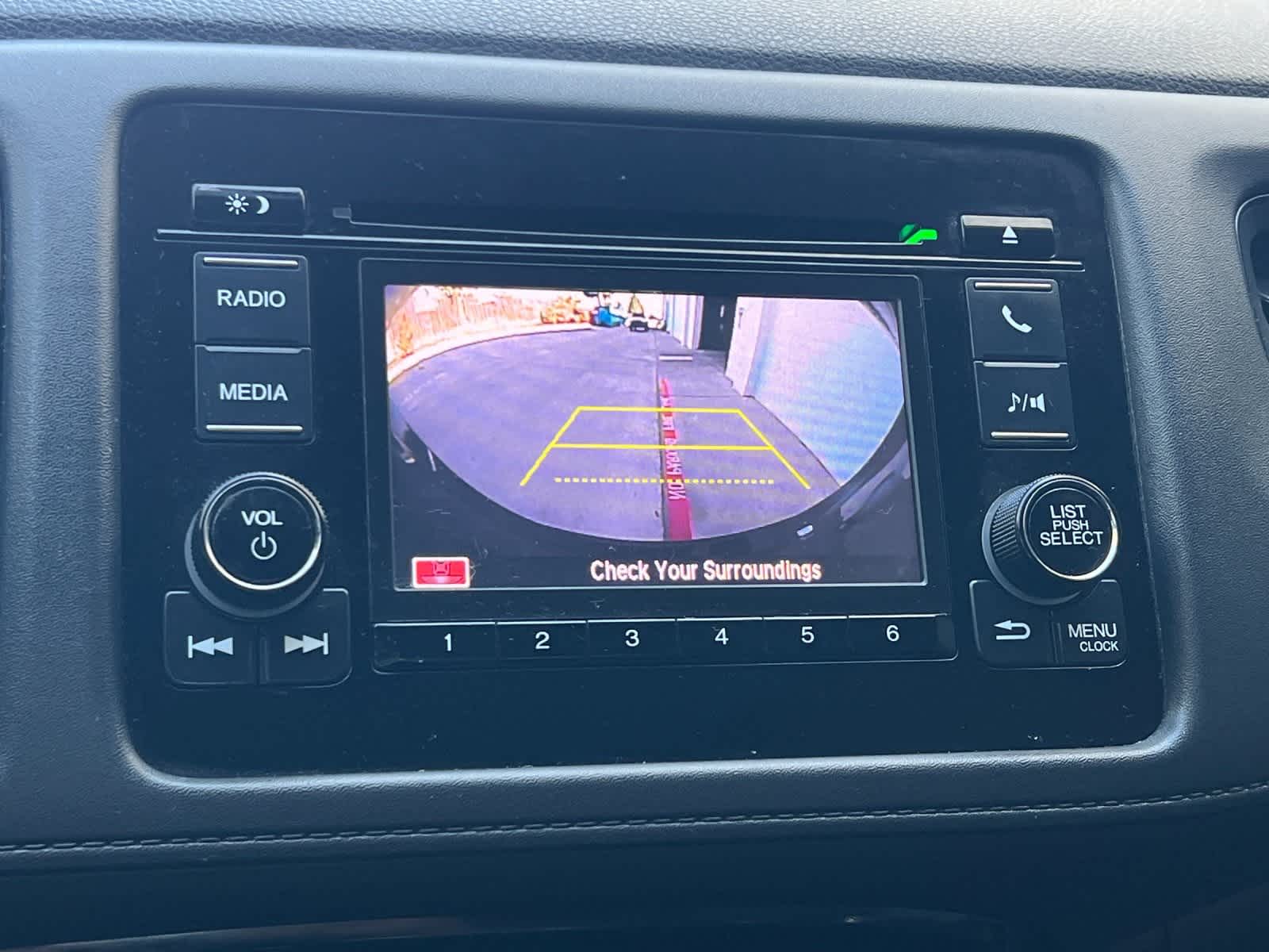 Thumbnail: 2022 Honda HR-V - 19