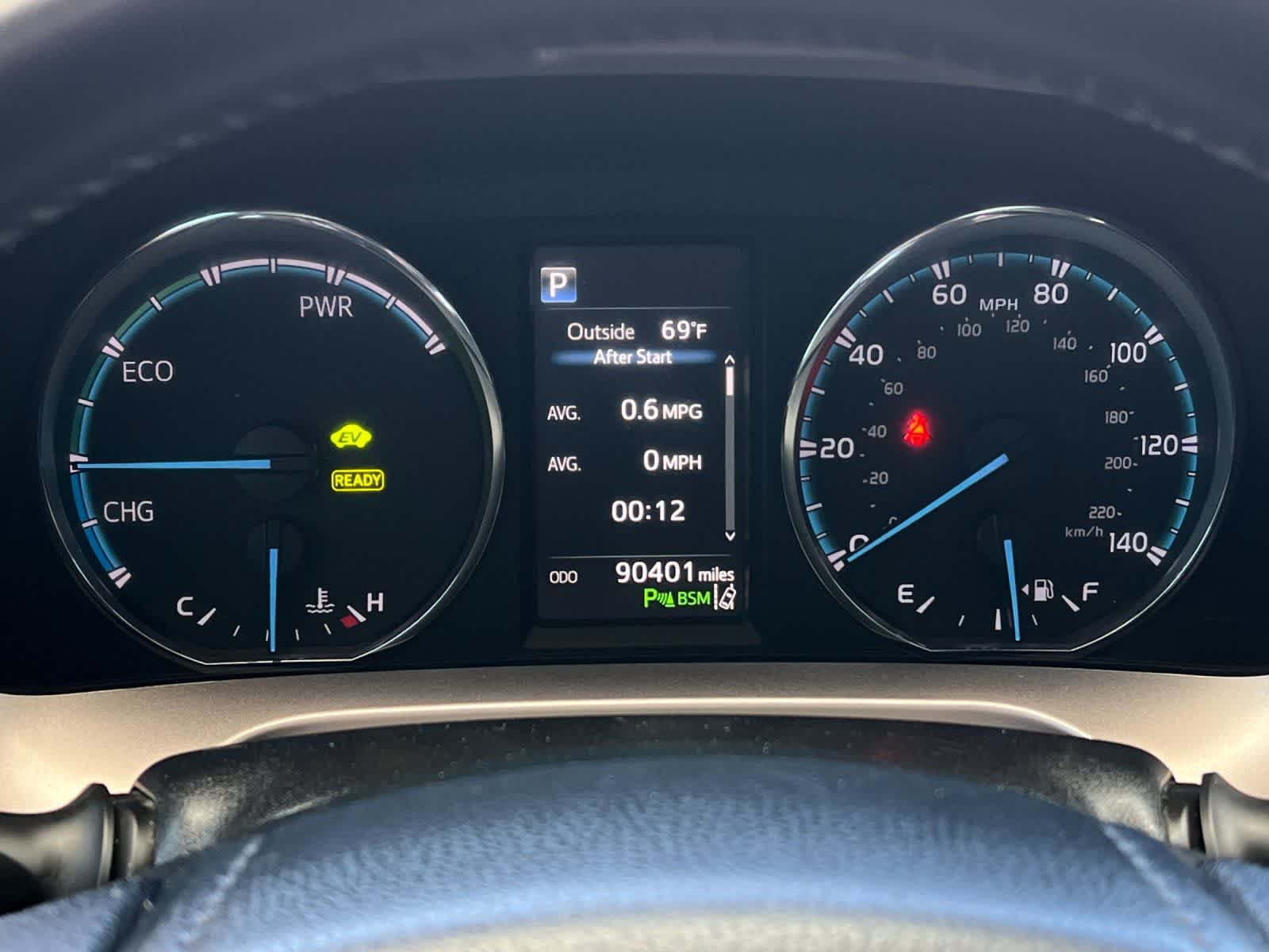 Thumbnail: 2017 Toyota RAV4 - 25