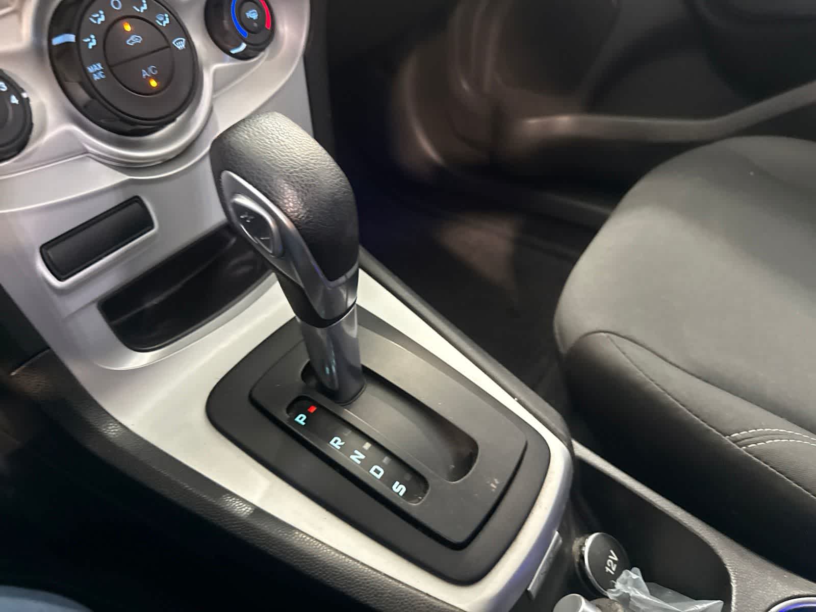 Thumbnail: 2016 Ford Fiesta - 29