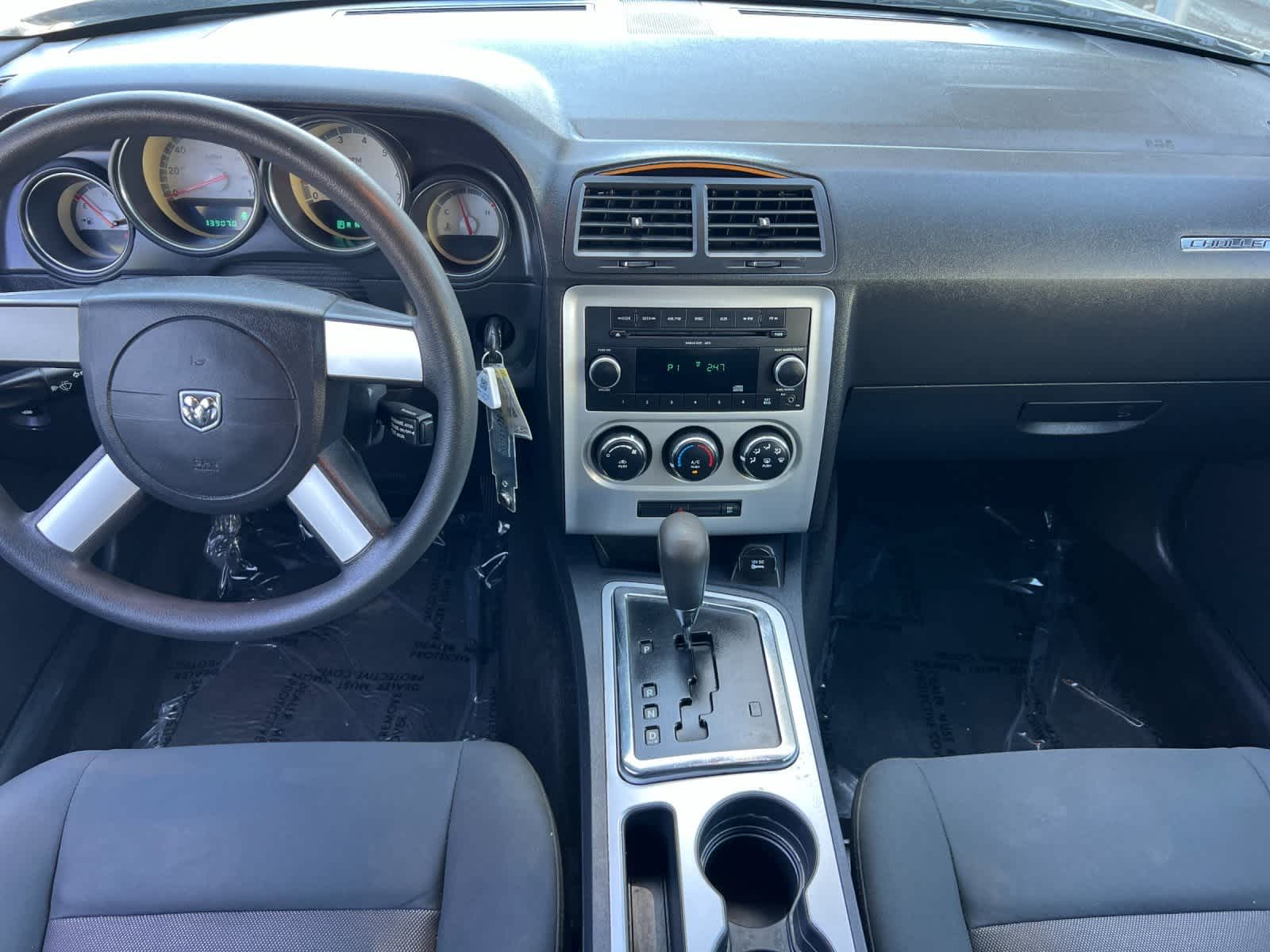 Thumbnail: 2010 Dodge Challenger - 3