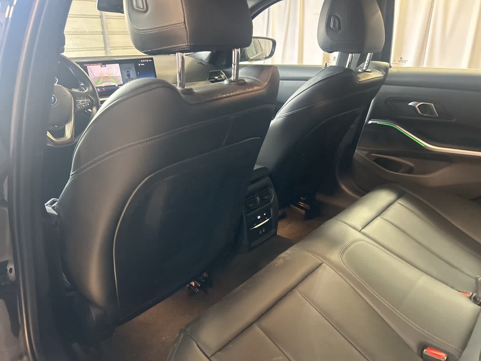 Thumbnail: 2024 BMW 3 Series - 19