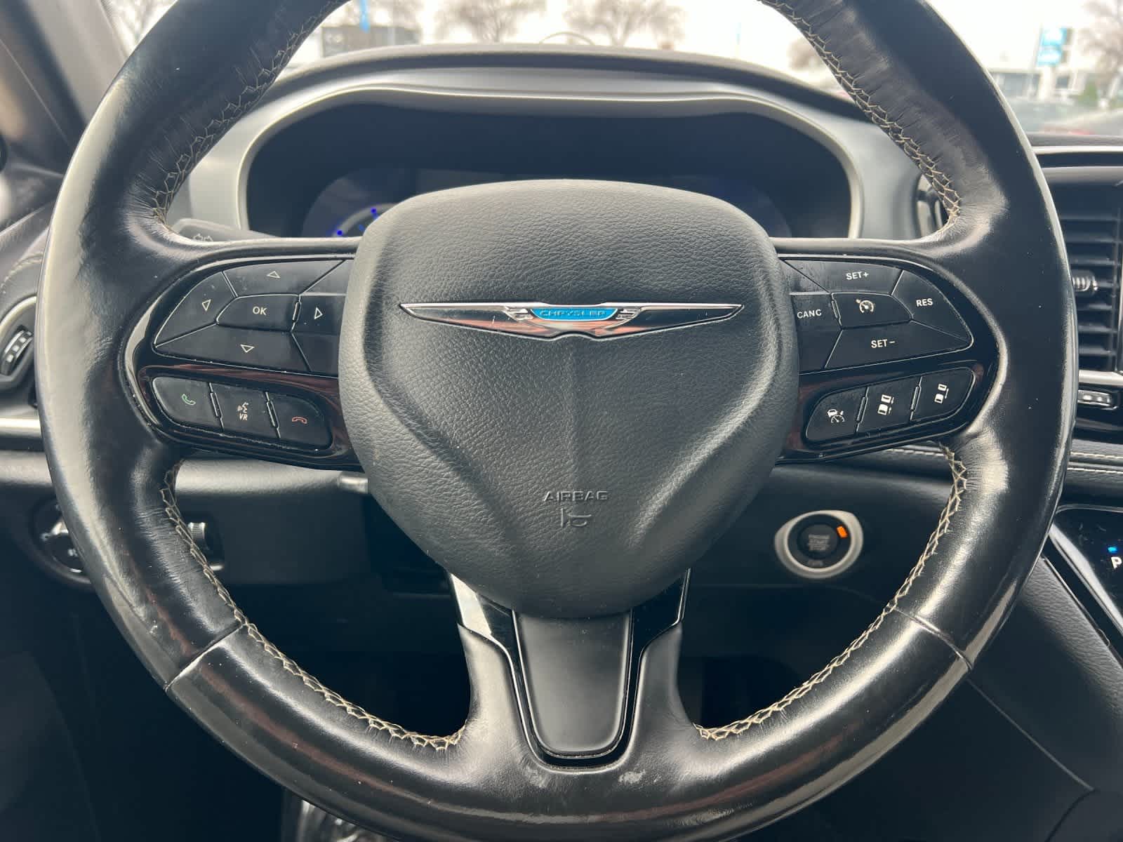 Thumbnail: 2021 Chrysler Pacifica - 25