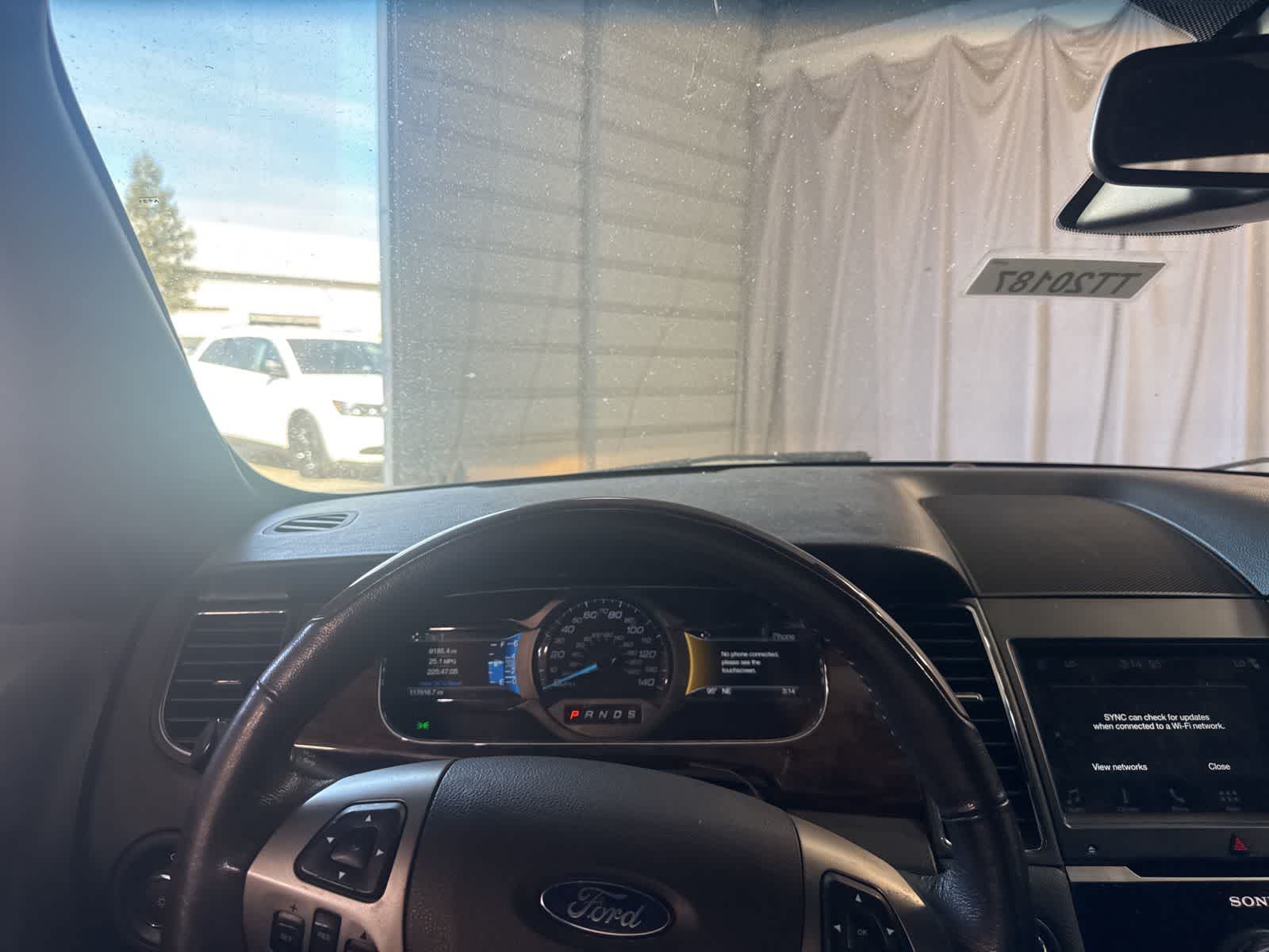 Thumbnail: 2018 Ford Taurus - 23