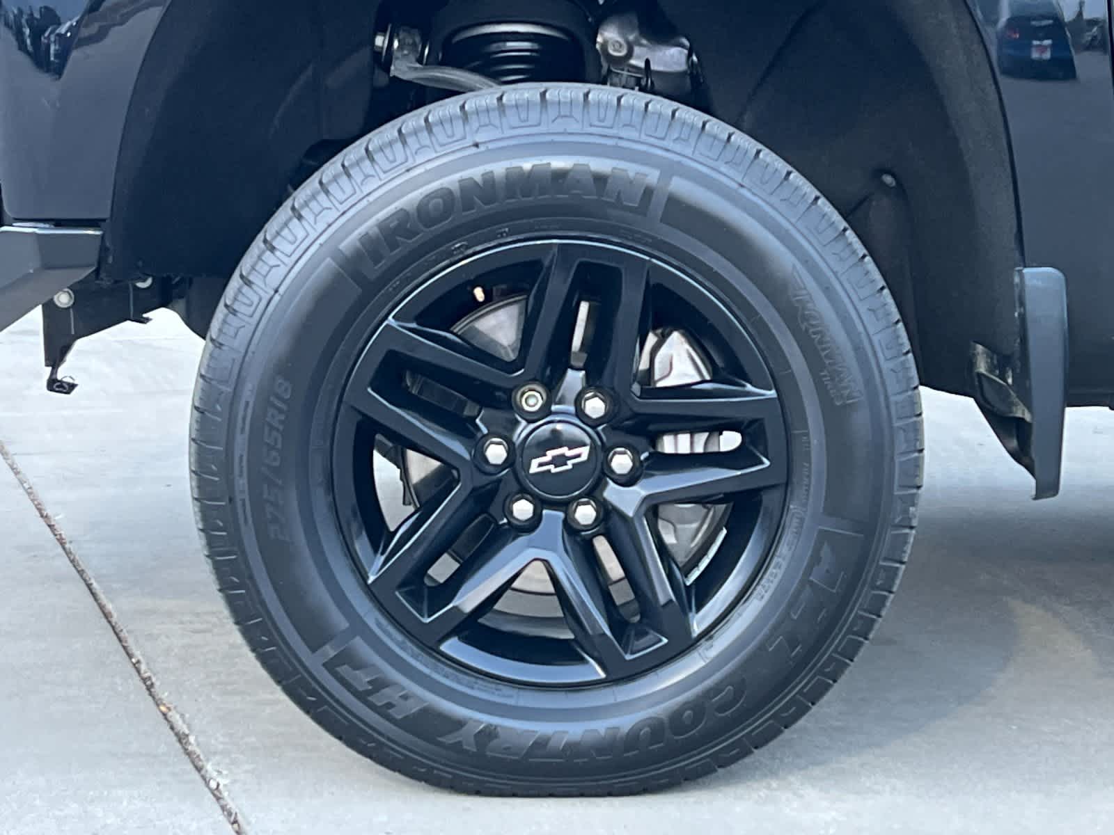 Thumbnail: 2021 Chevrolet Silverado 1500 - 23