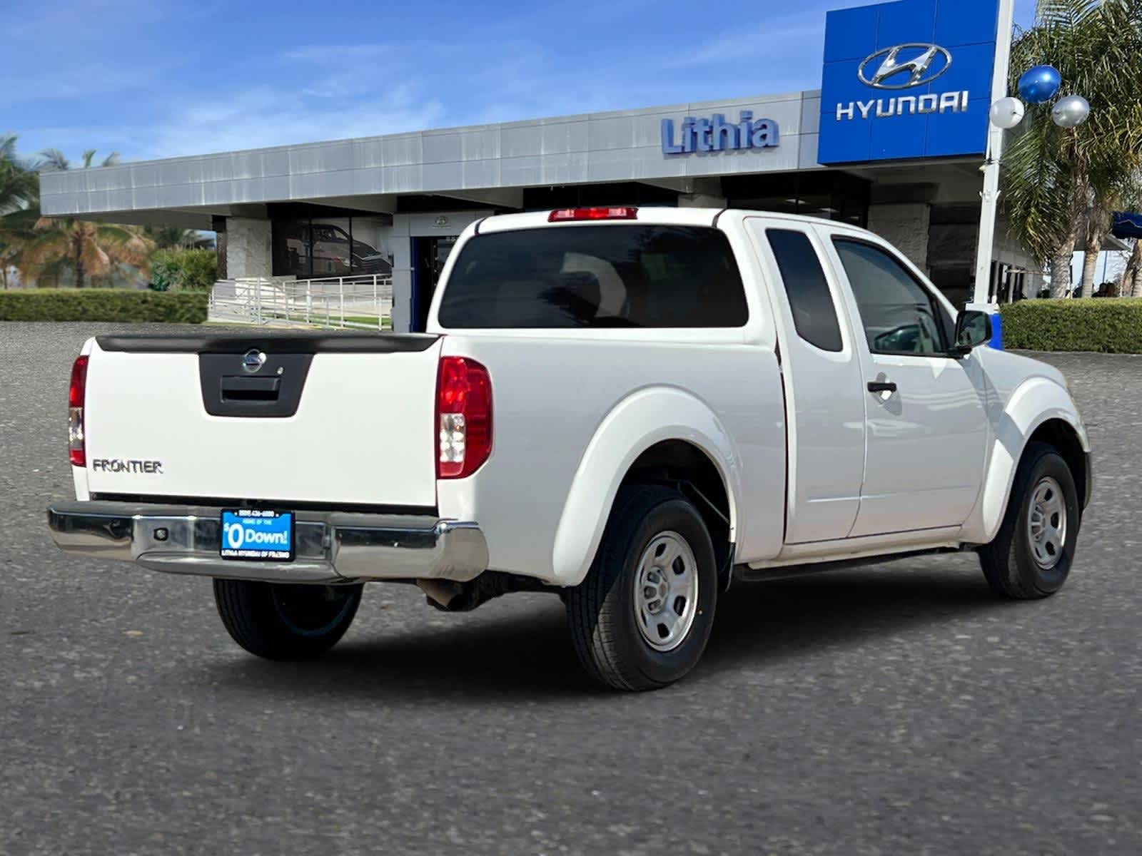 Used 2014 Nissan Frontier S with VIN 1N6BD0CT8EN759988 for sale in Fresno, CA