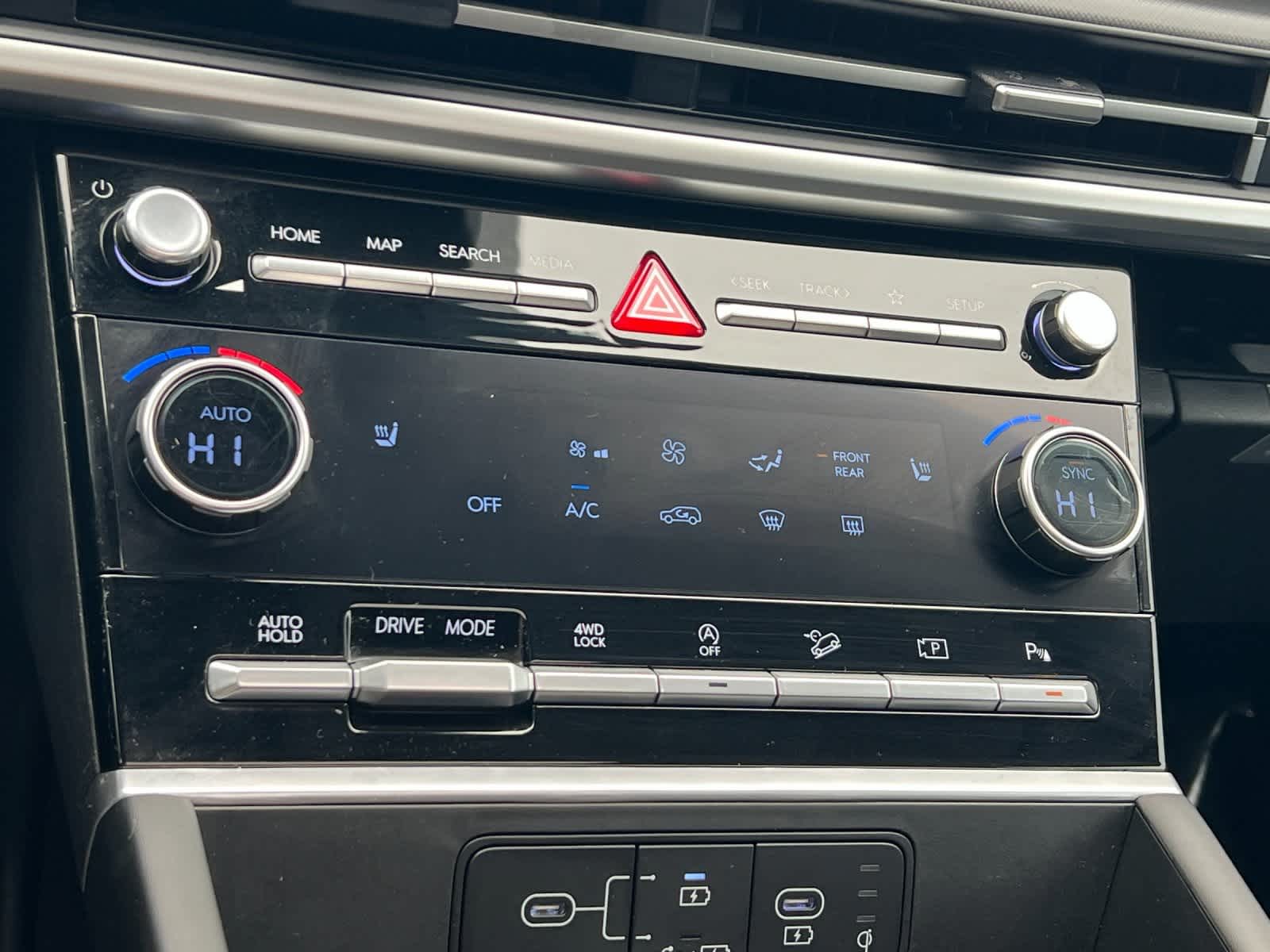 Thumbnail: 2025 Hyundai Santa Fe - 22