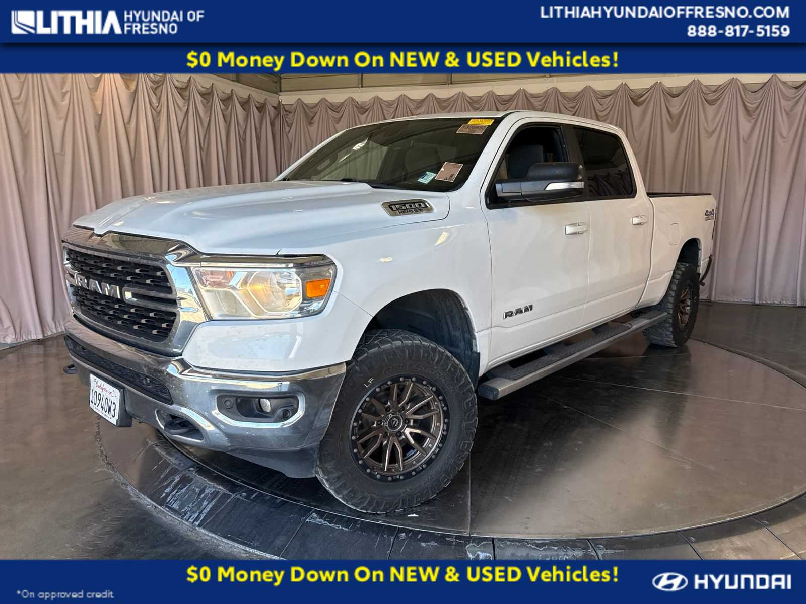 2022 RAM 1500 Big Horn/Lone Star 4x4 Crew Cab 6'4's photo