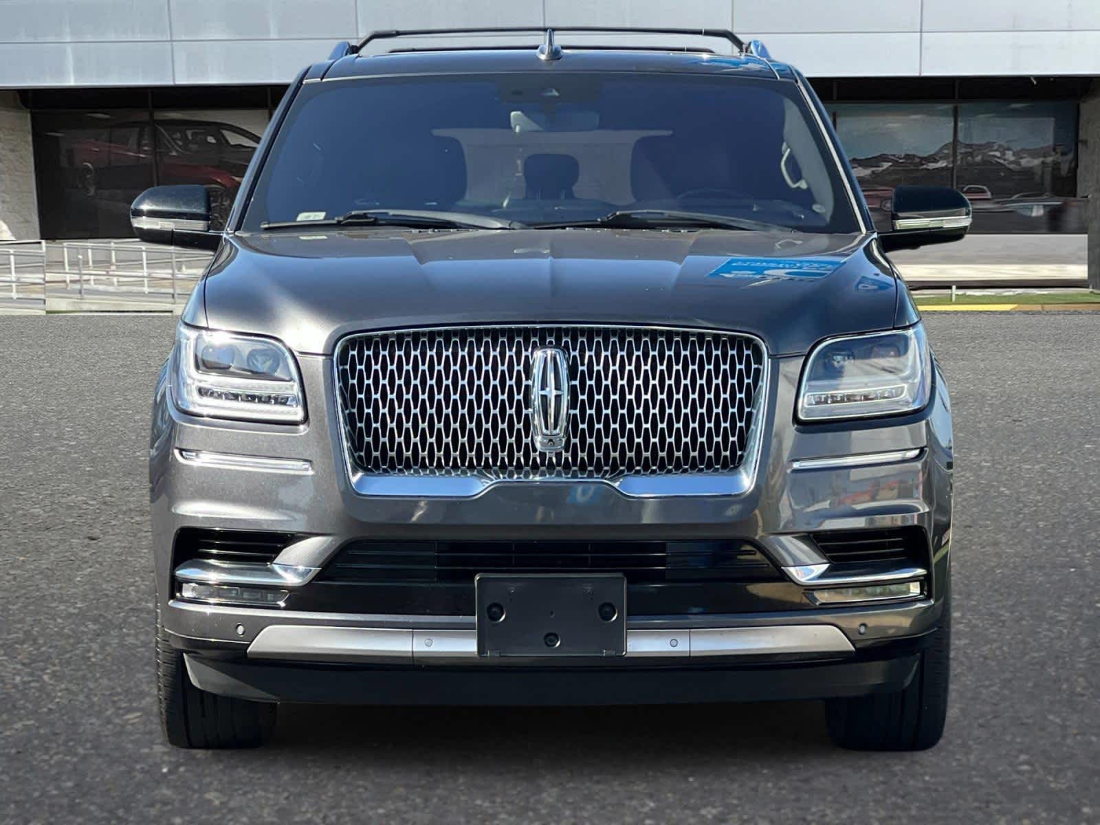 Thumbnail: 2018 Lincoln Navigator - 10
