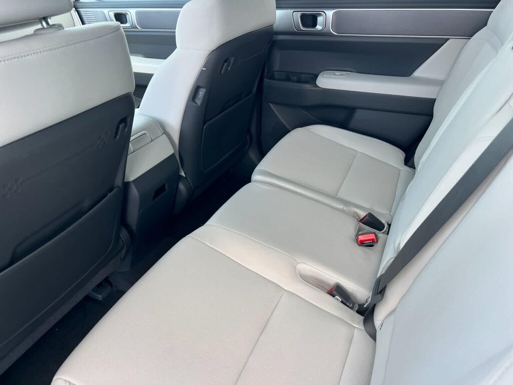 New 2026 Hyundai Santa Fe Hybrid SE SUV