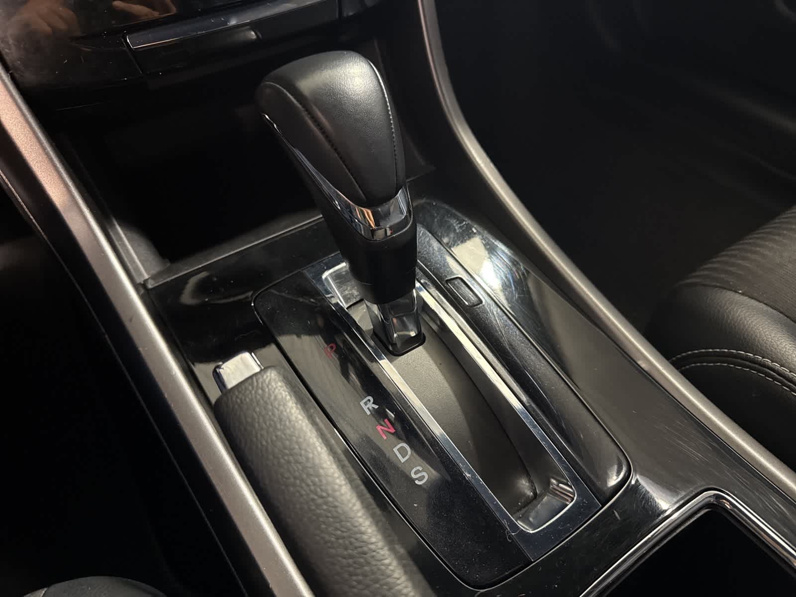 Thumbnail: 2016 Honda Accord - 26