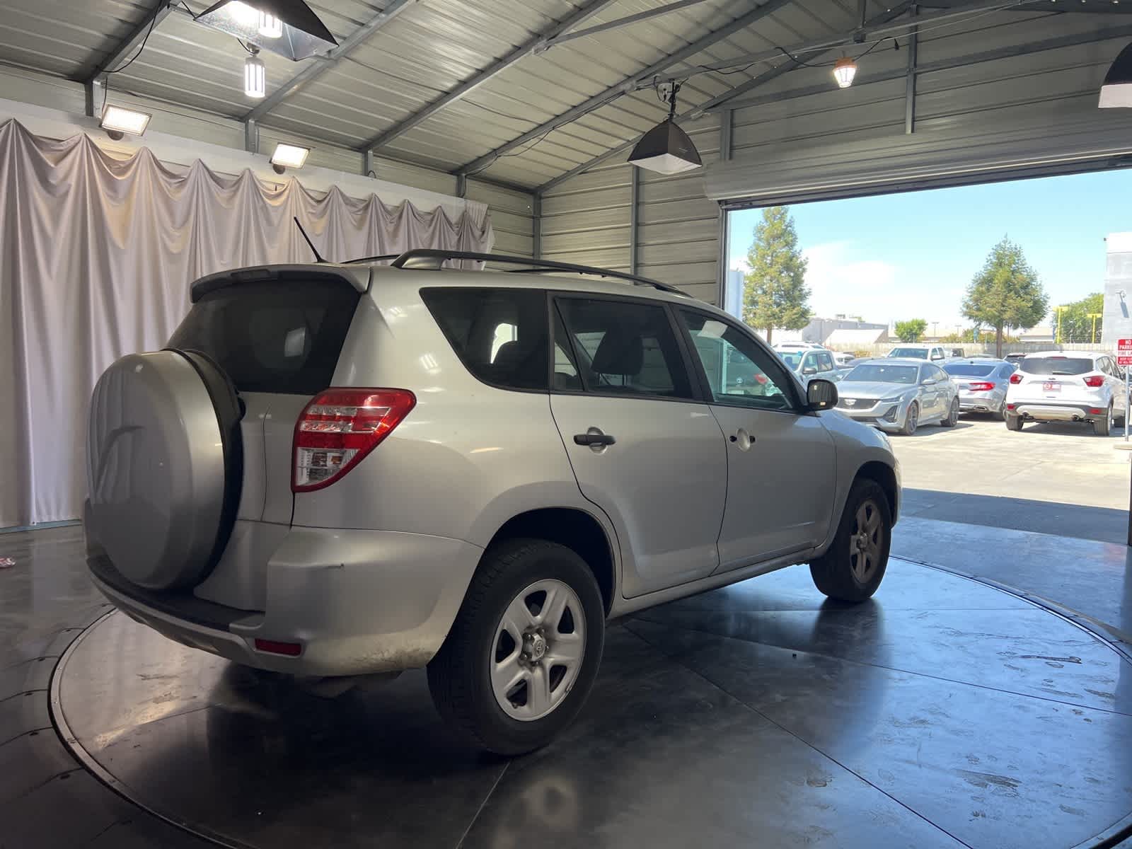 Thumbnail: 2011 Toyota RAV4 - 7