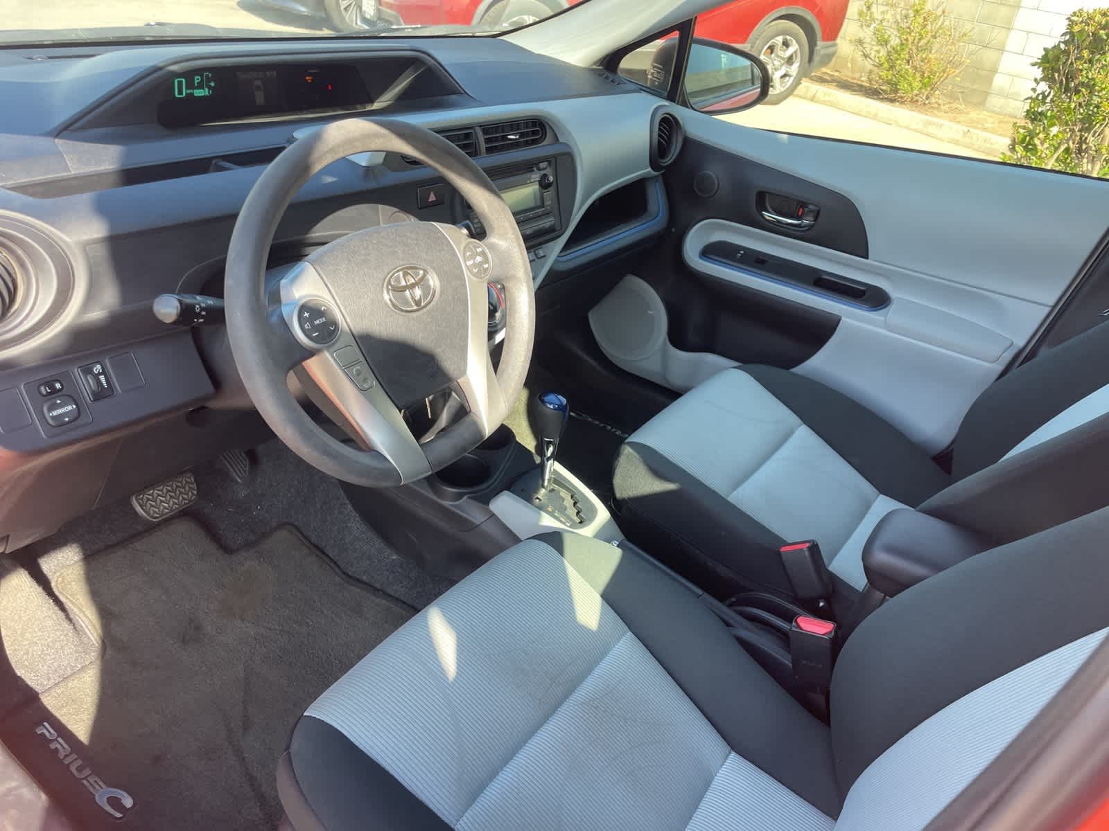 2012 Toyota Prius c Two 23