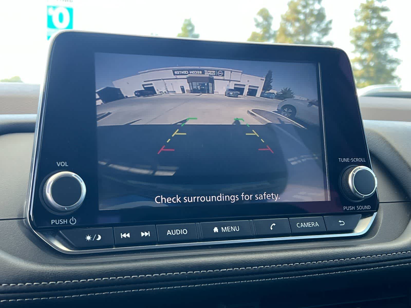 Thumbnail: 2023 Nissan Rogue - 20