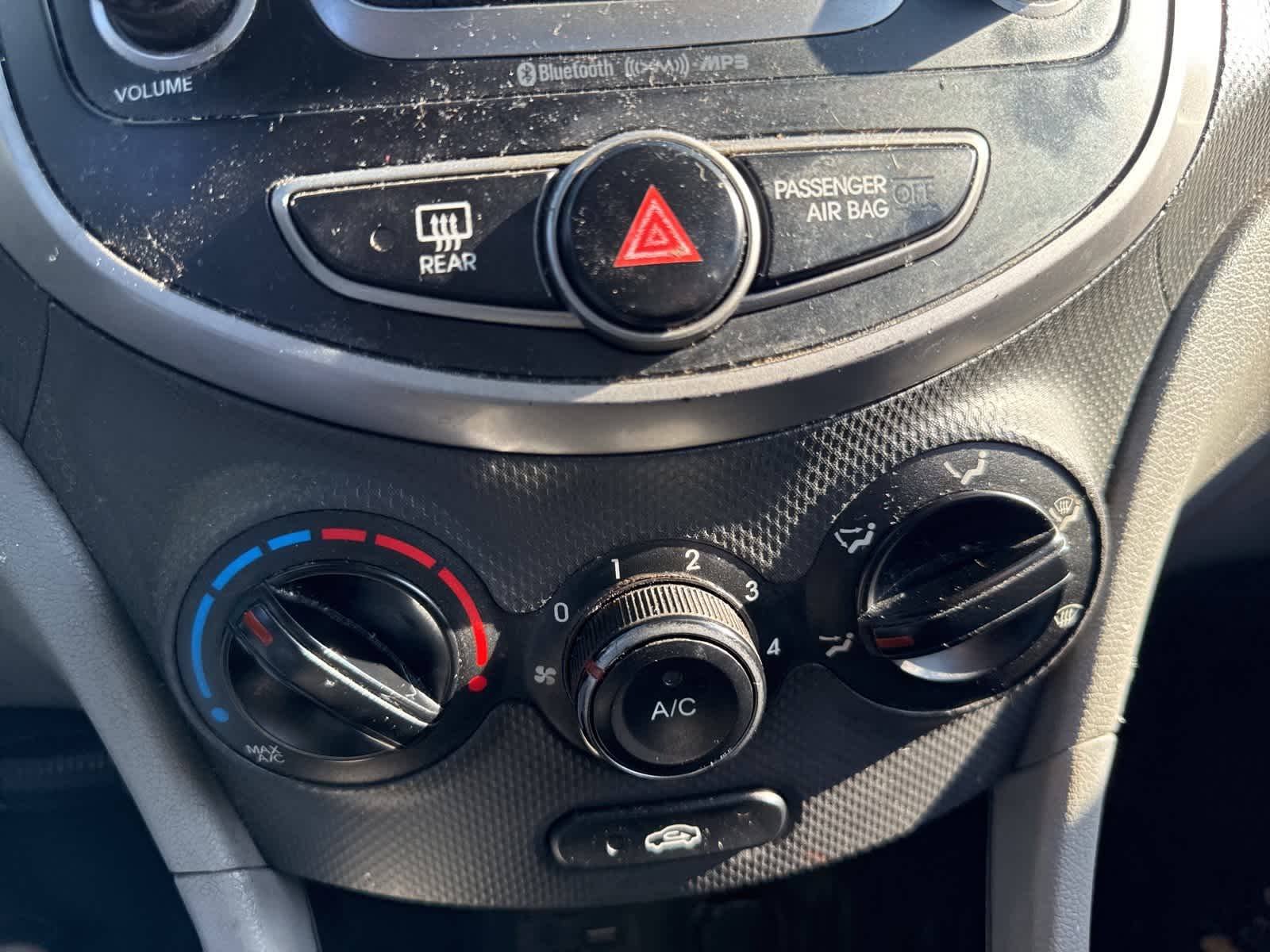 Thumbnail: 2016 Hyundai Accent - 20