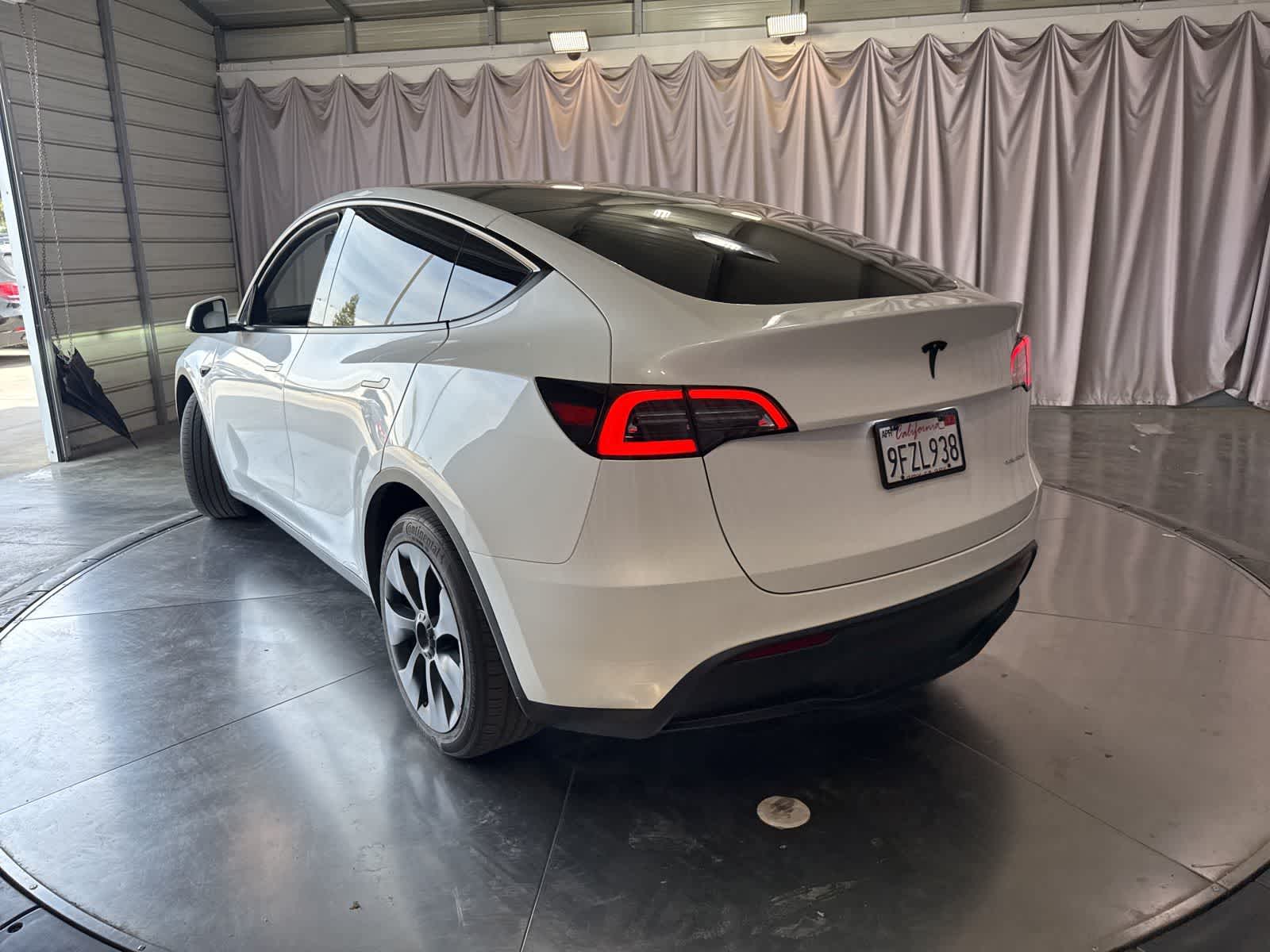 Thumbnail: 2023 Tesla Model Y - 7