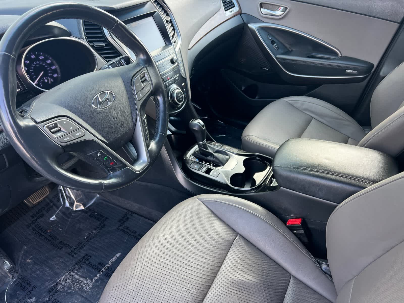 Thumbnail: 2019 Hyundai Santa Fe - 12