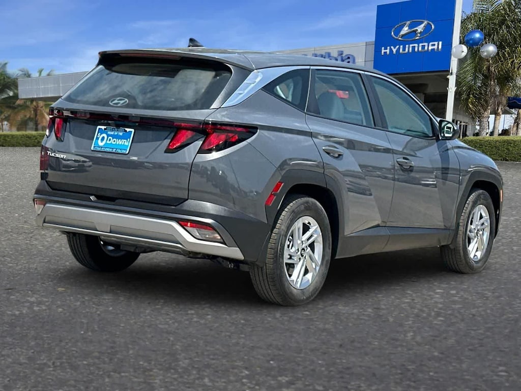 New 2026 Hyundai Tucson SE FWD SUV