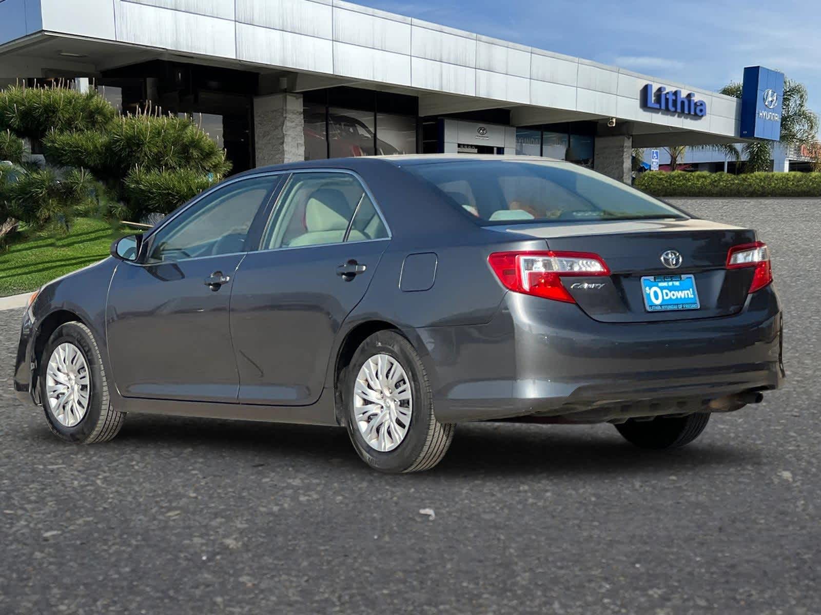 Thumbnail: 2014 Toyota Camry - 7