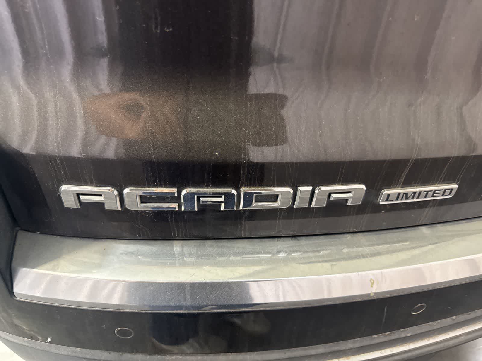 Thumbnail: 2017 GMC Acadia - 13