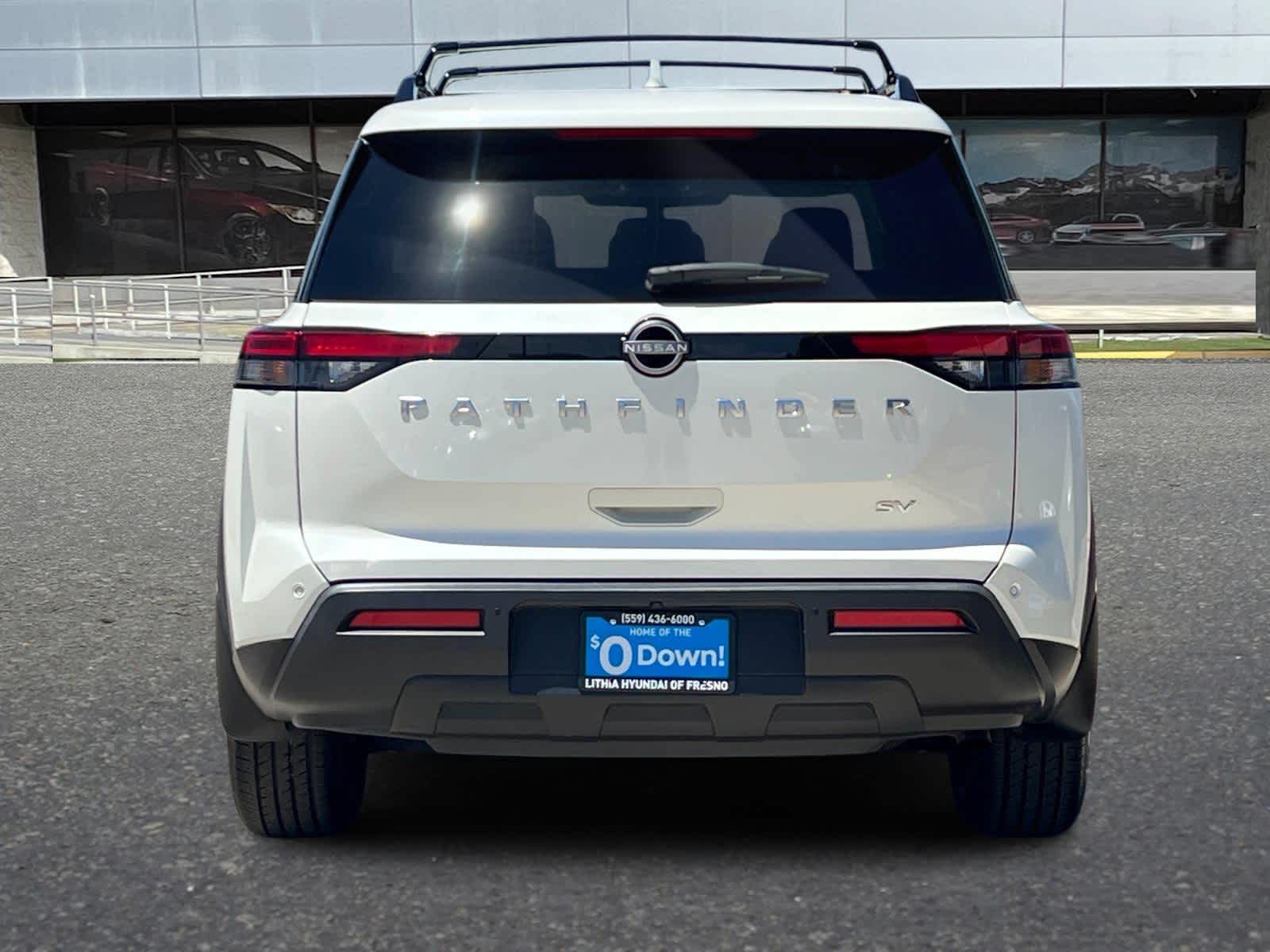 Thumbnail: 2023 Nissan Pathfinder - 7