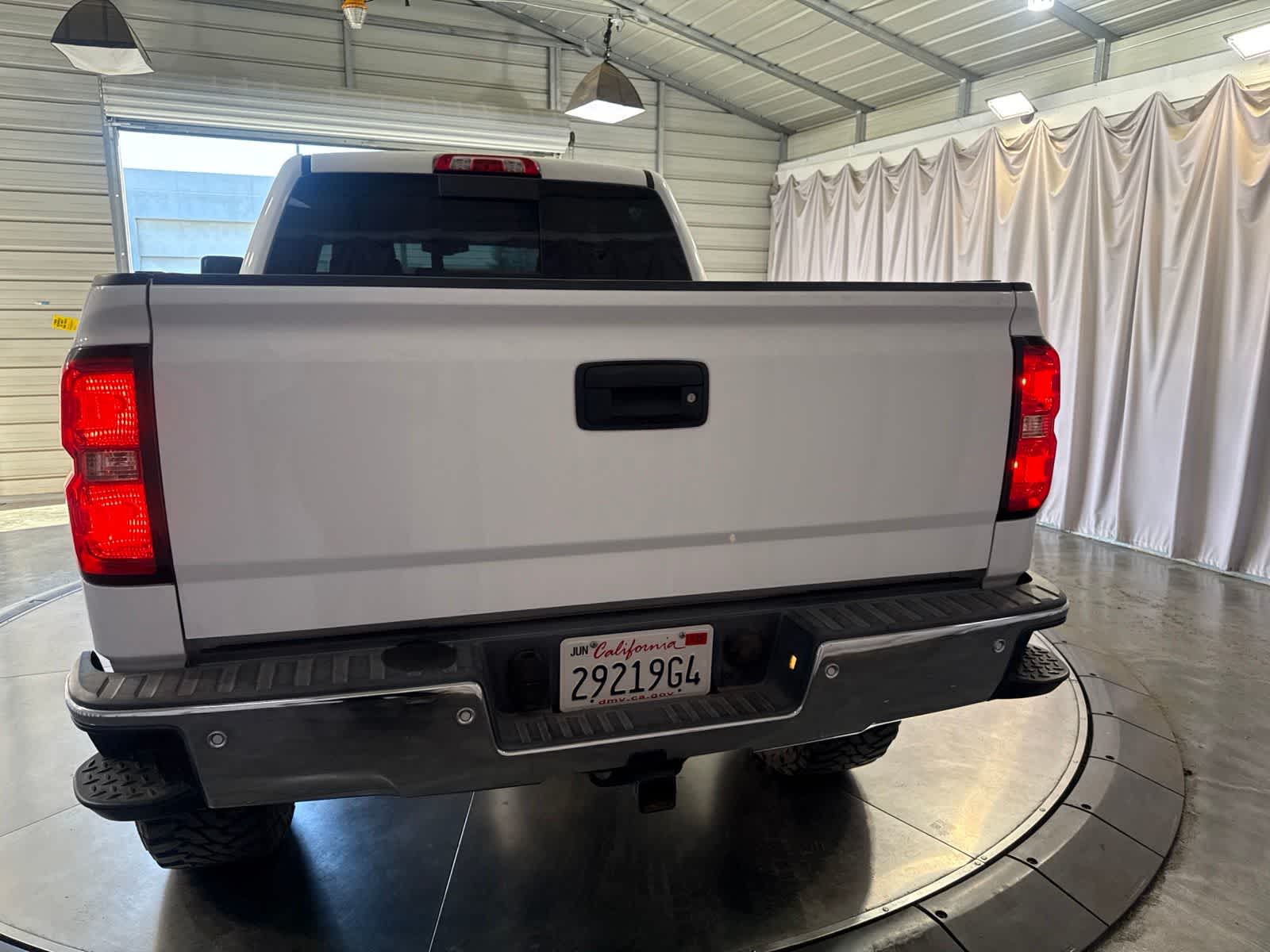 Thumbnail: 2018 Chevrolet Silverado 1500 - 6