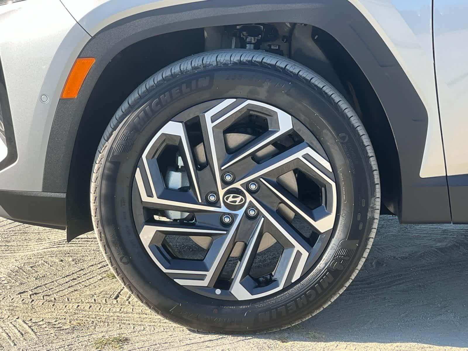 Thumbnail: 2025 Hyundai Tucson - 24