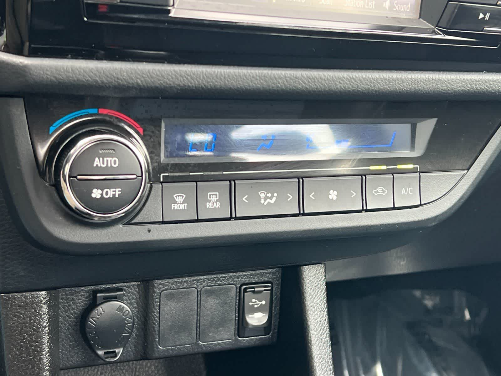 Thumbnail: 2016 Toyota Corolla - 20