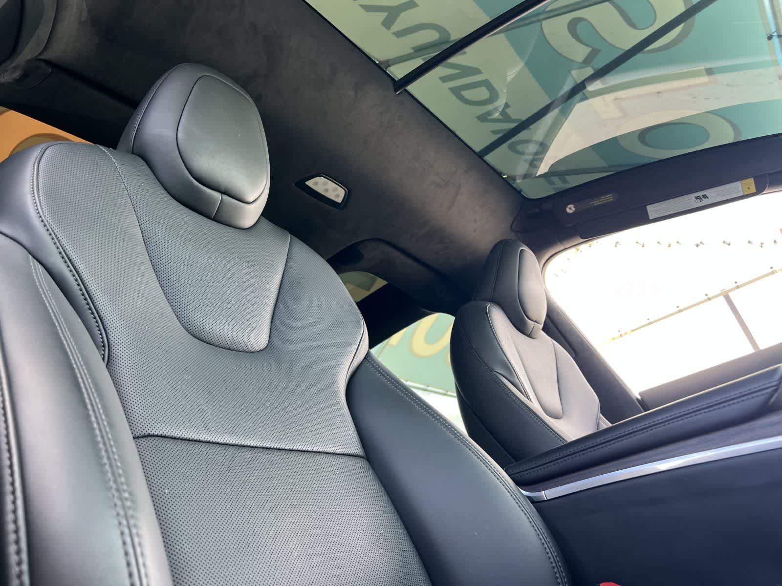 Thumbnail: 2023 Tesla Model X - 17