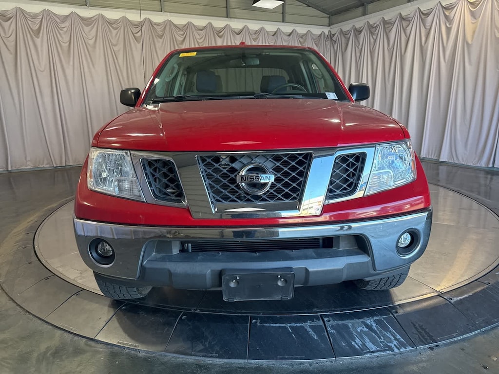 Used 2011 Nissan Frontier SV Truck Crew Cab