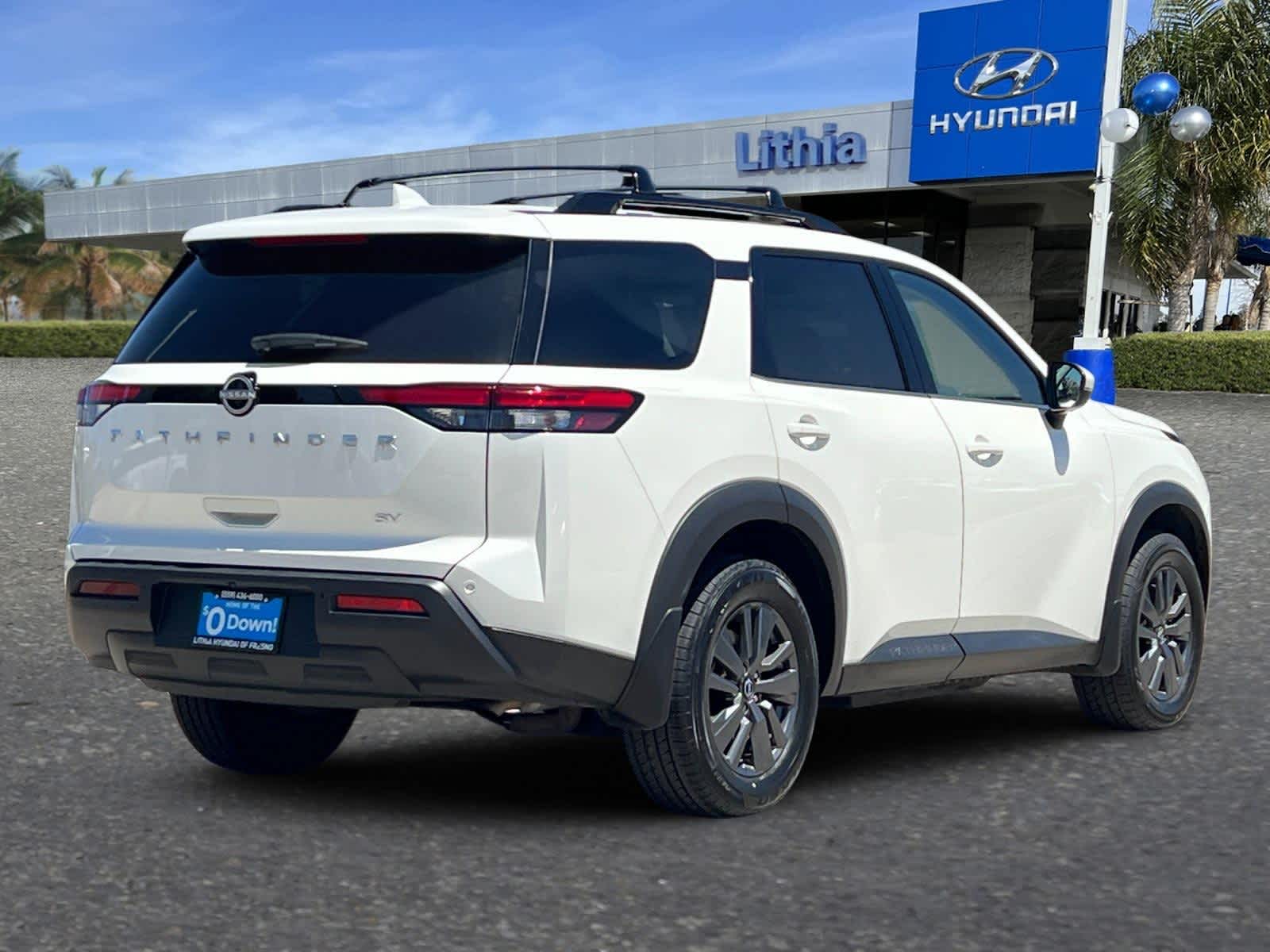 Thumbnail: 2023 Nissan Pathfinder - 2