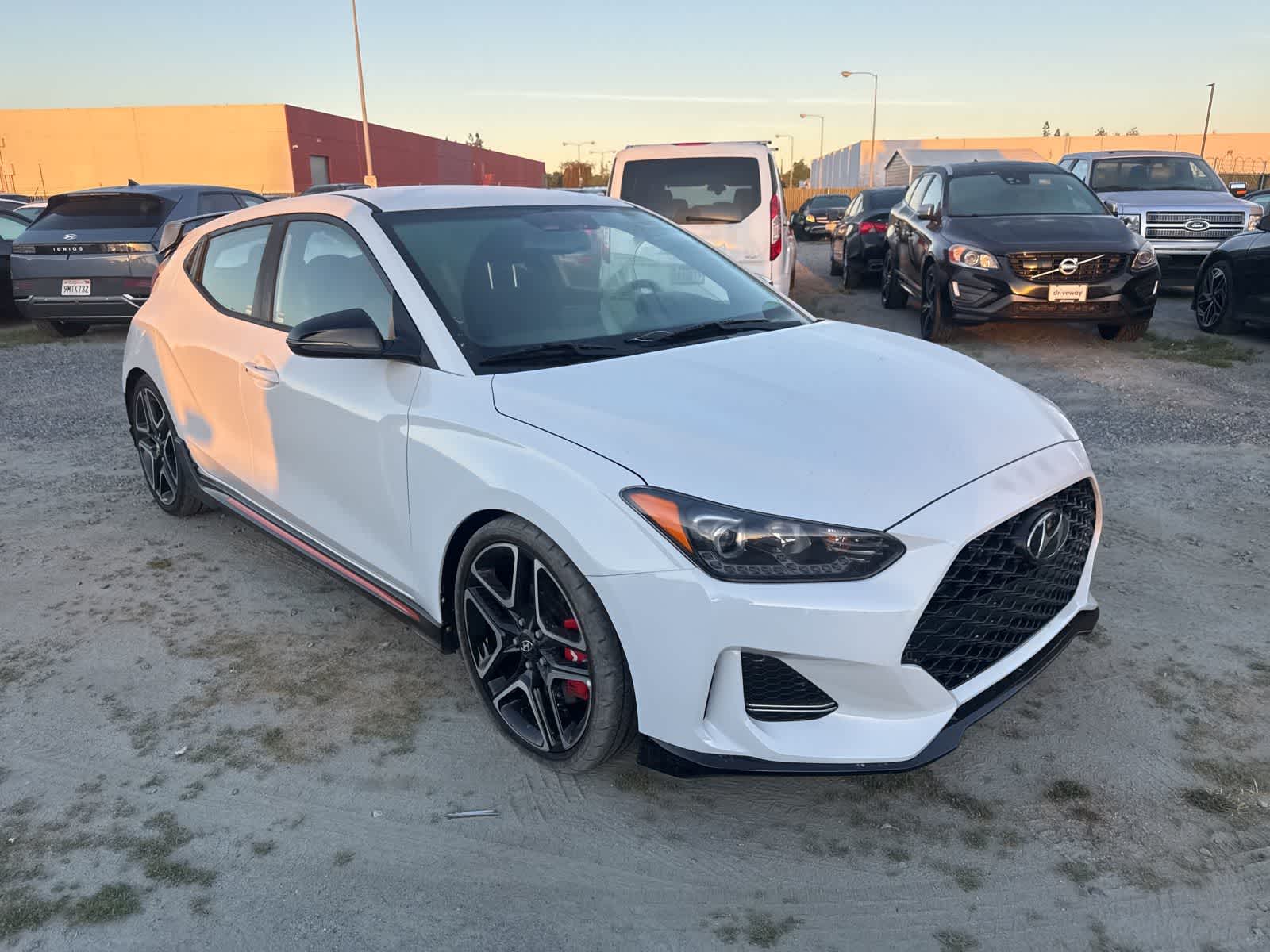 Thumbnail: 2020 Hyundai Veloster - 3