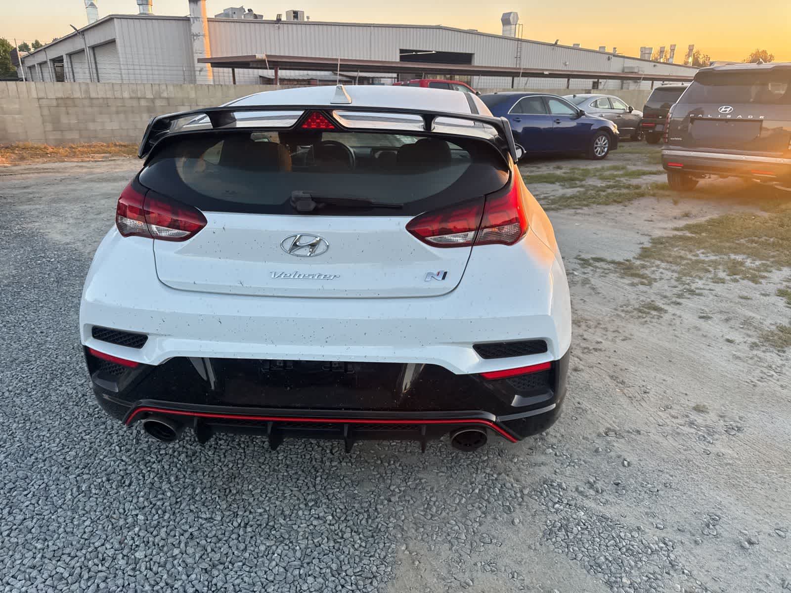 Thumbnail: 2020 Hyundai Veloster - 6
