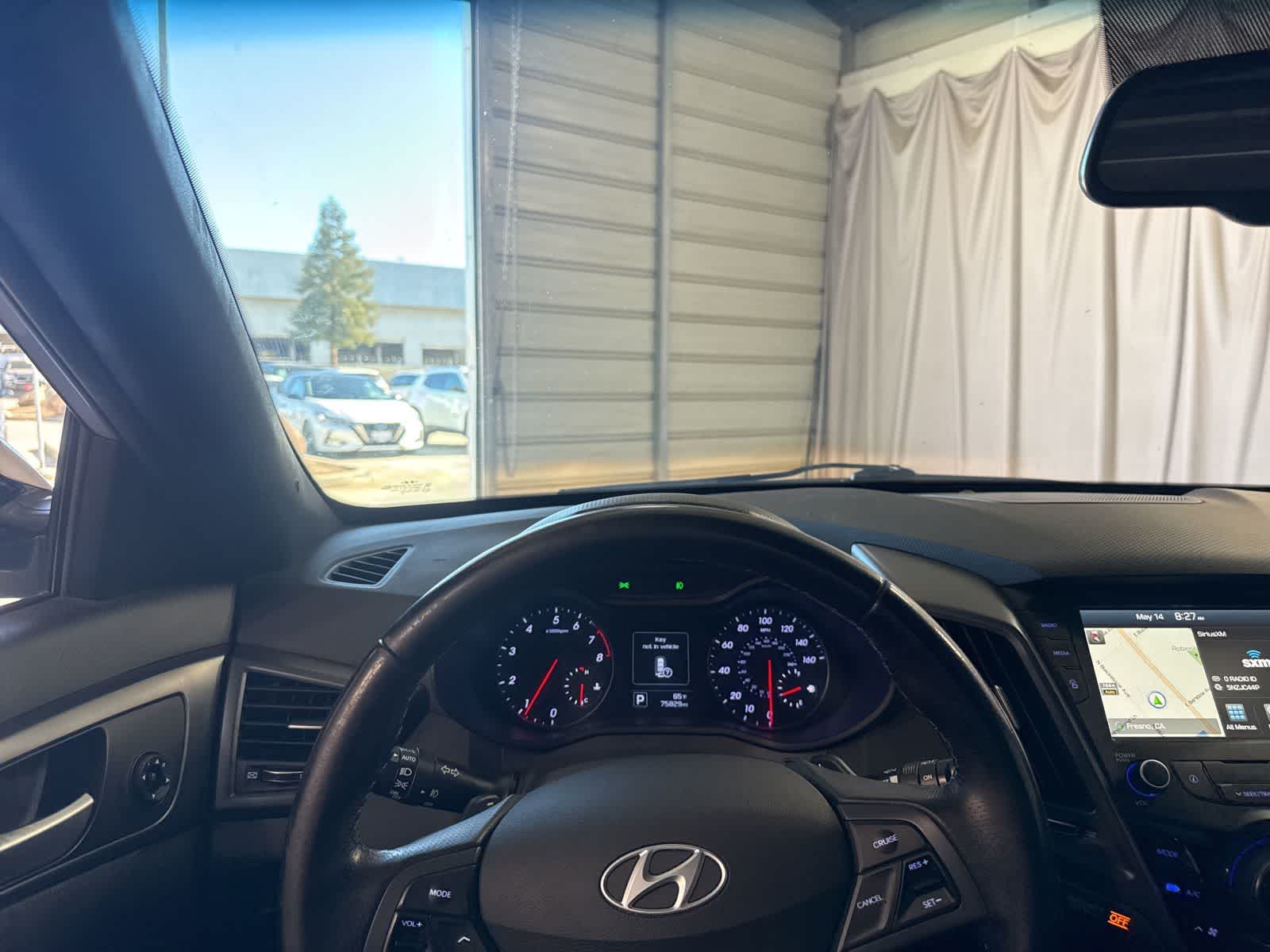 Thumbnail: 2016 Hyundai Veloster - 19