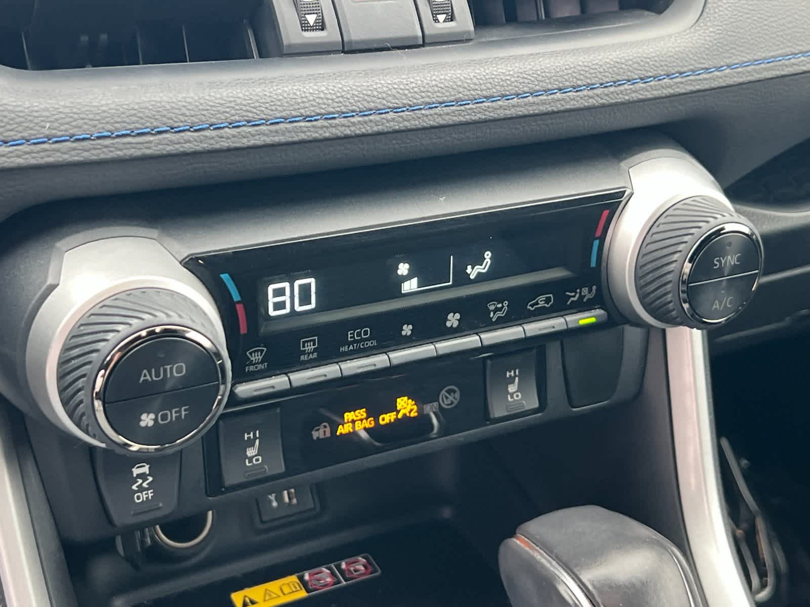 Thumbnail: 2024 Toyota RAV4 - 21