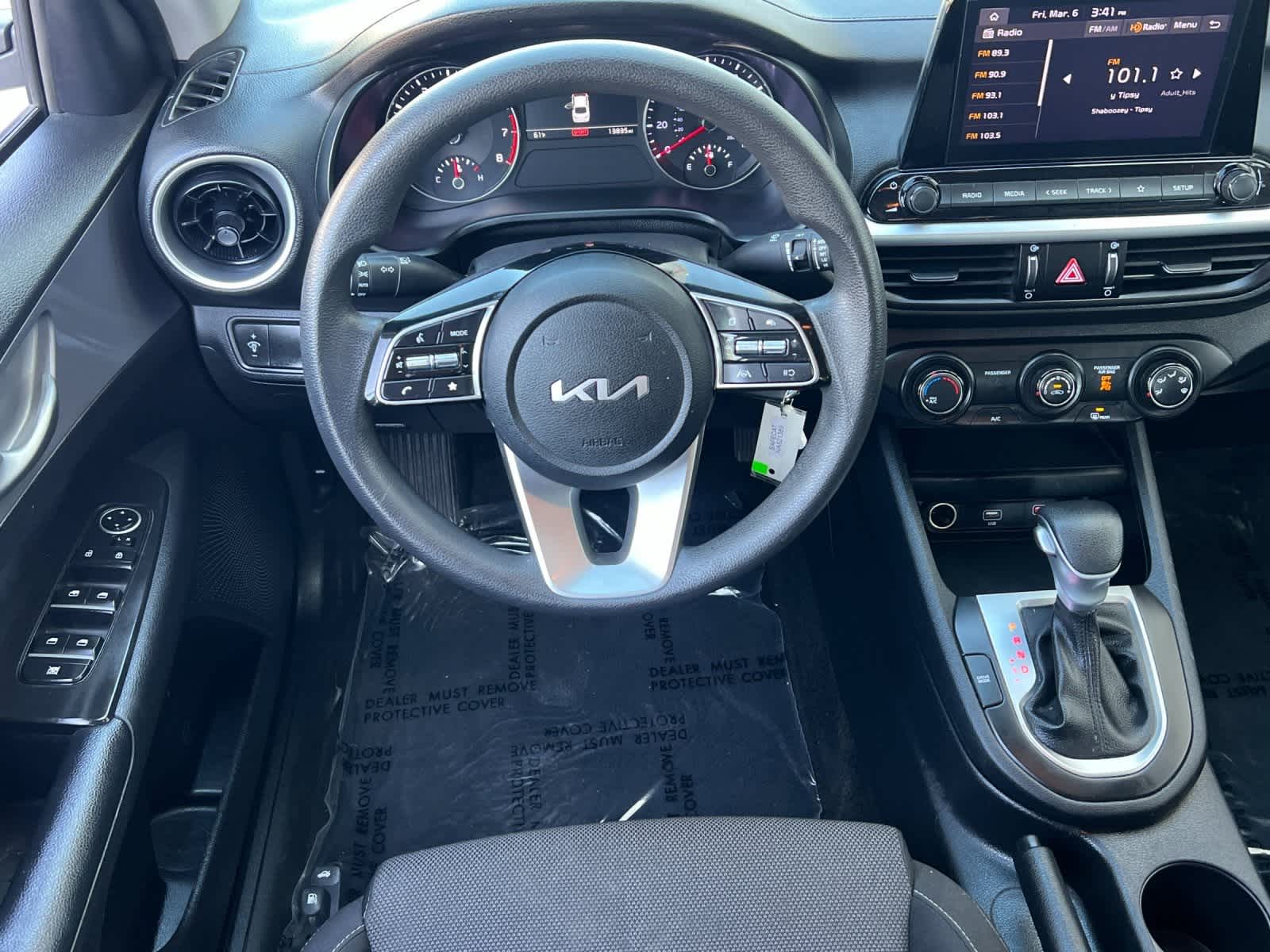 Thumbnail: 2024 Kia Forte - 15