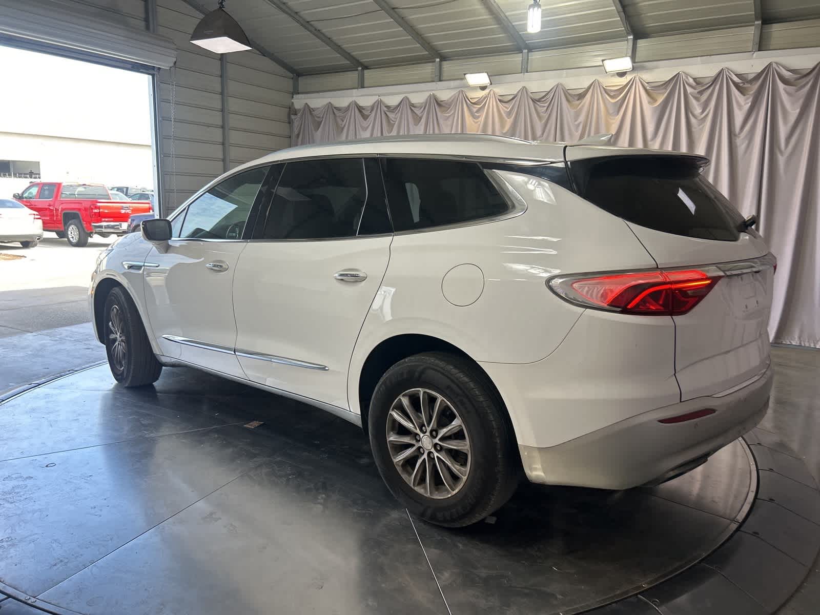 Thumbnail: 2022 Buick Enclave - 11