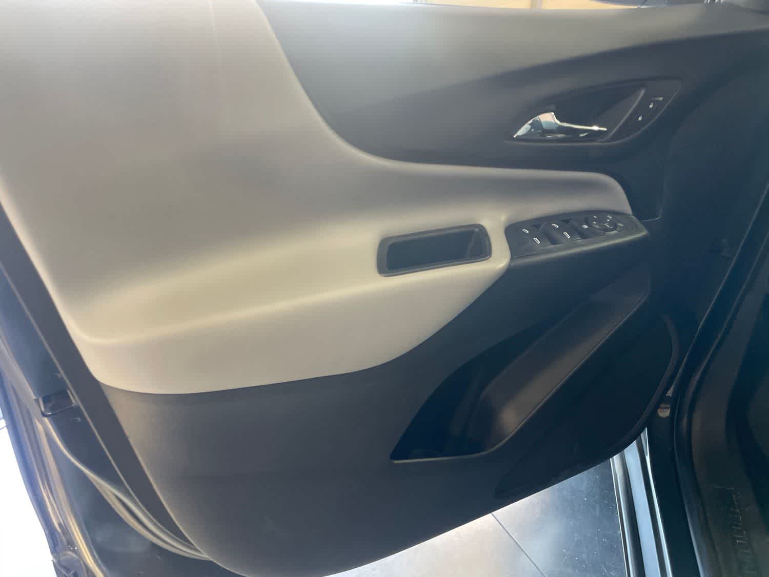 Thumbnail: 2019 Chevrolet Equinox - 20