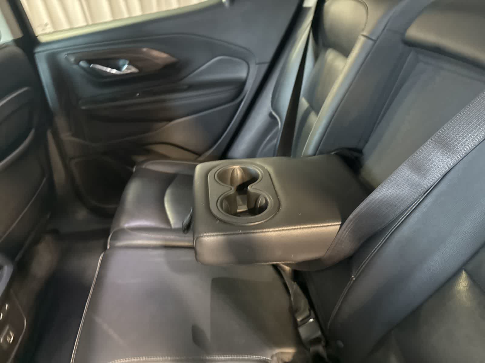 Thumbnail: 2018 GMC Terrain - 17